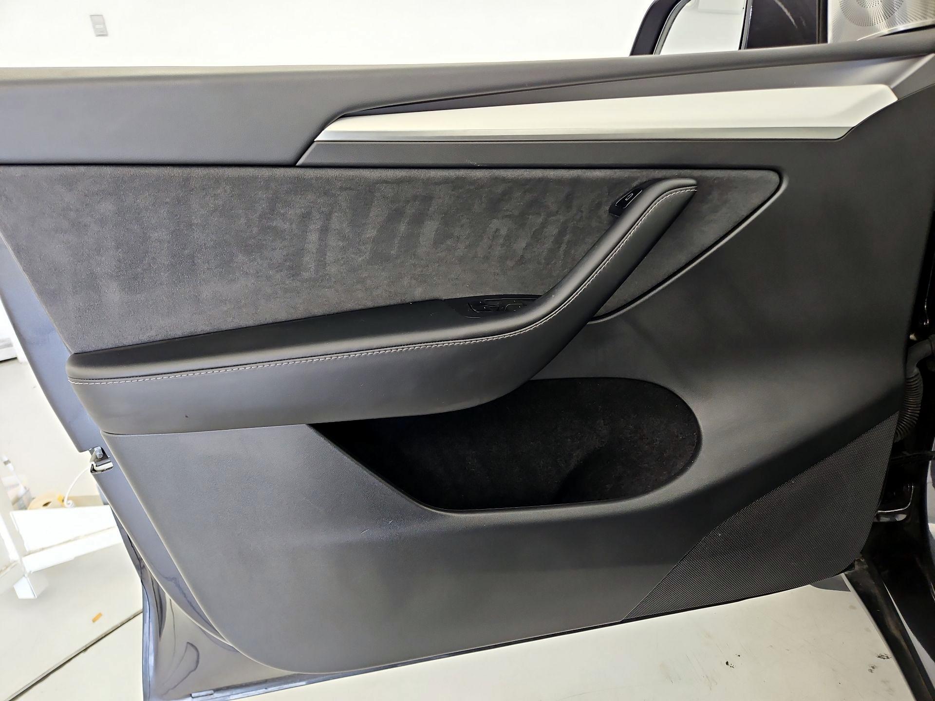 Thumbnail: 2024 Tesla Model Y - 12