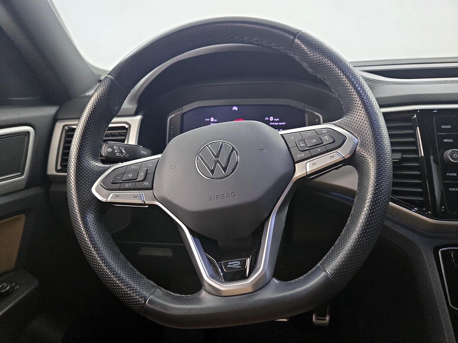 Thumbnail: 2022 Volkswagen Atlas - 10