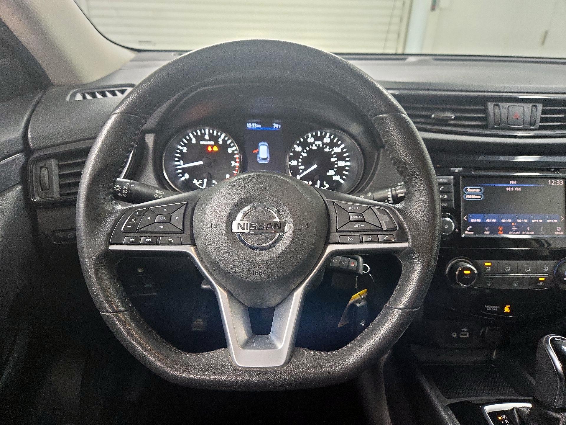 Thumbnail: 2019 Nissan Rogue - 10