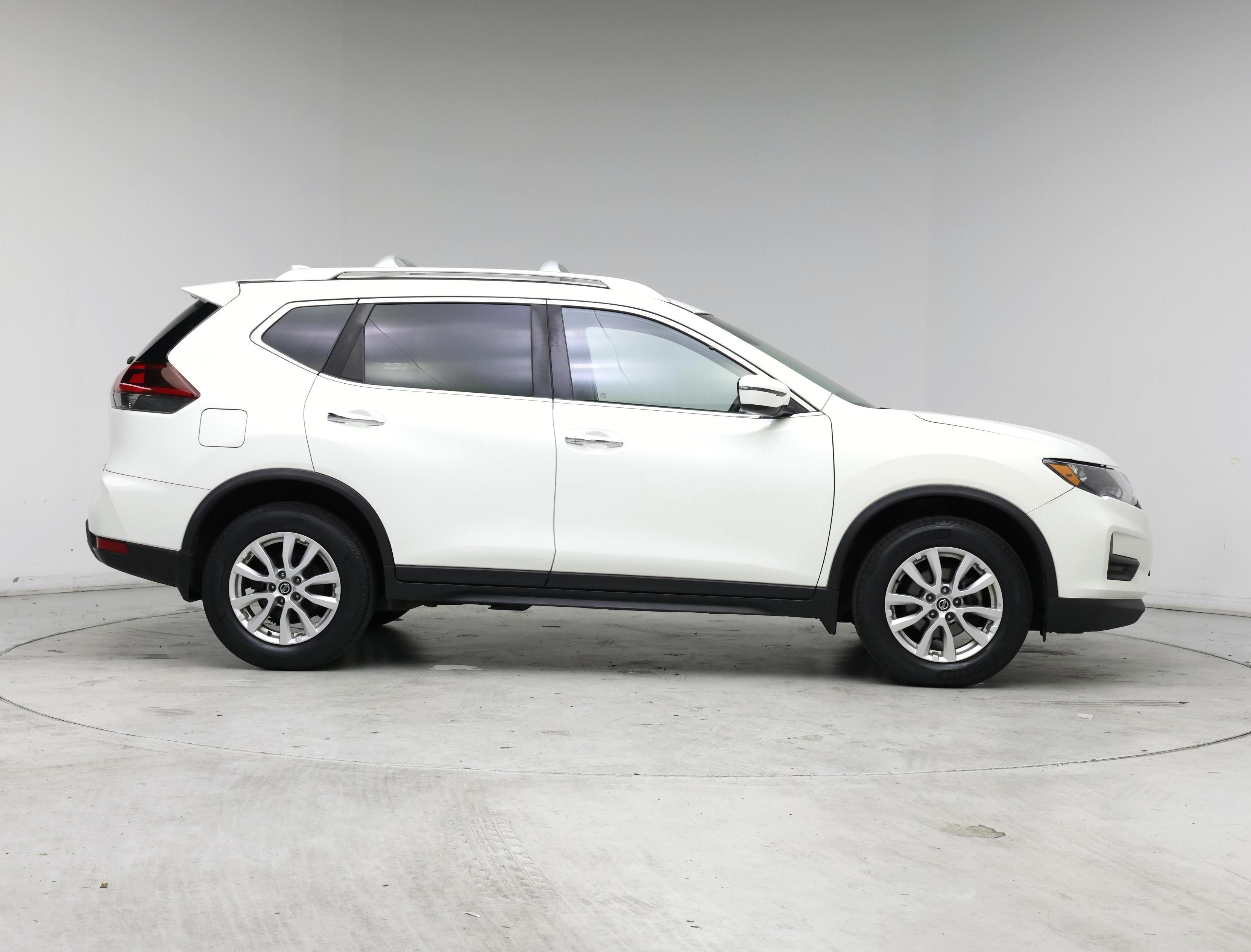 Thumbnail: 2019 Nissan Rogue - 7