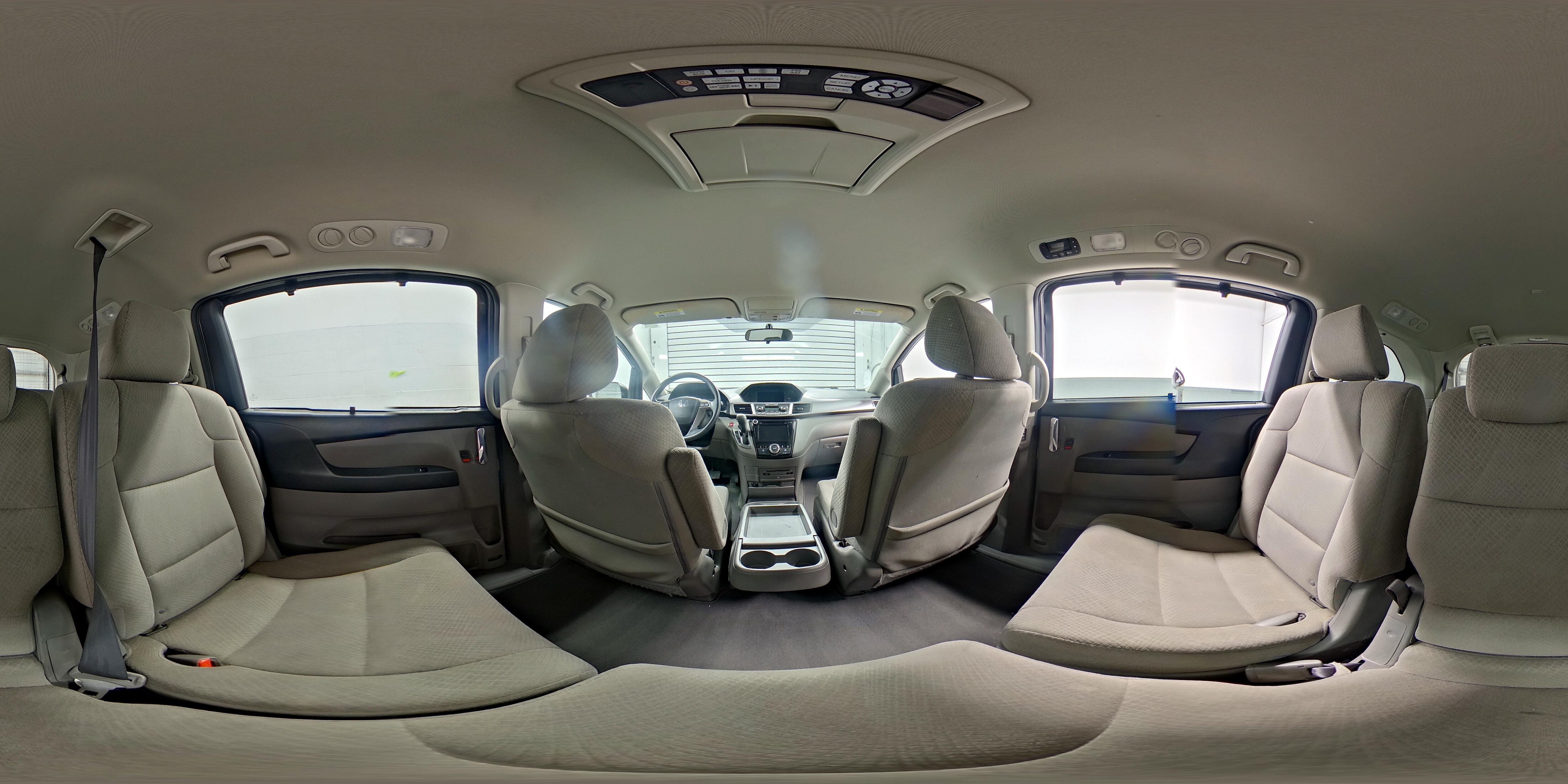 2016 Honda Odyssey SE - Photo 23