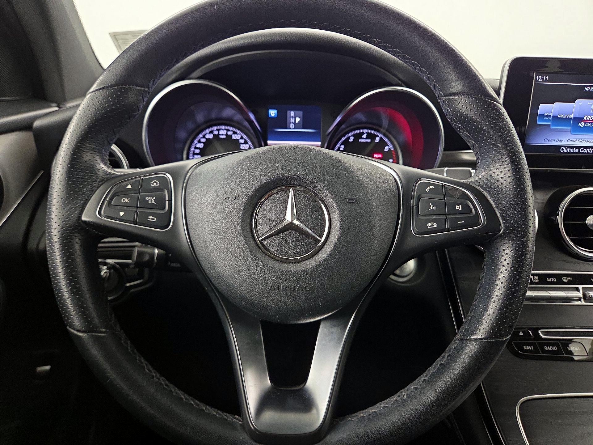 Thumbnail: 2019 Mercedes-Benz GLC - 10