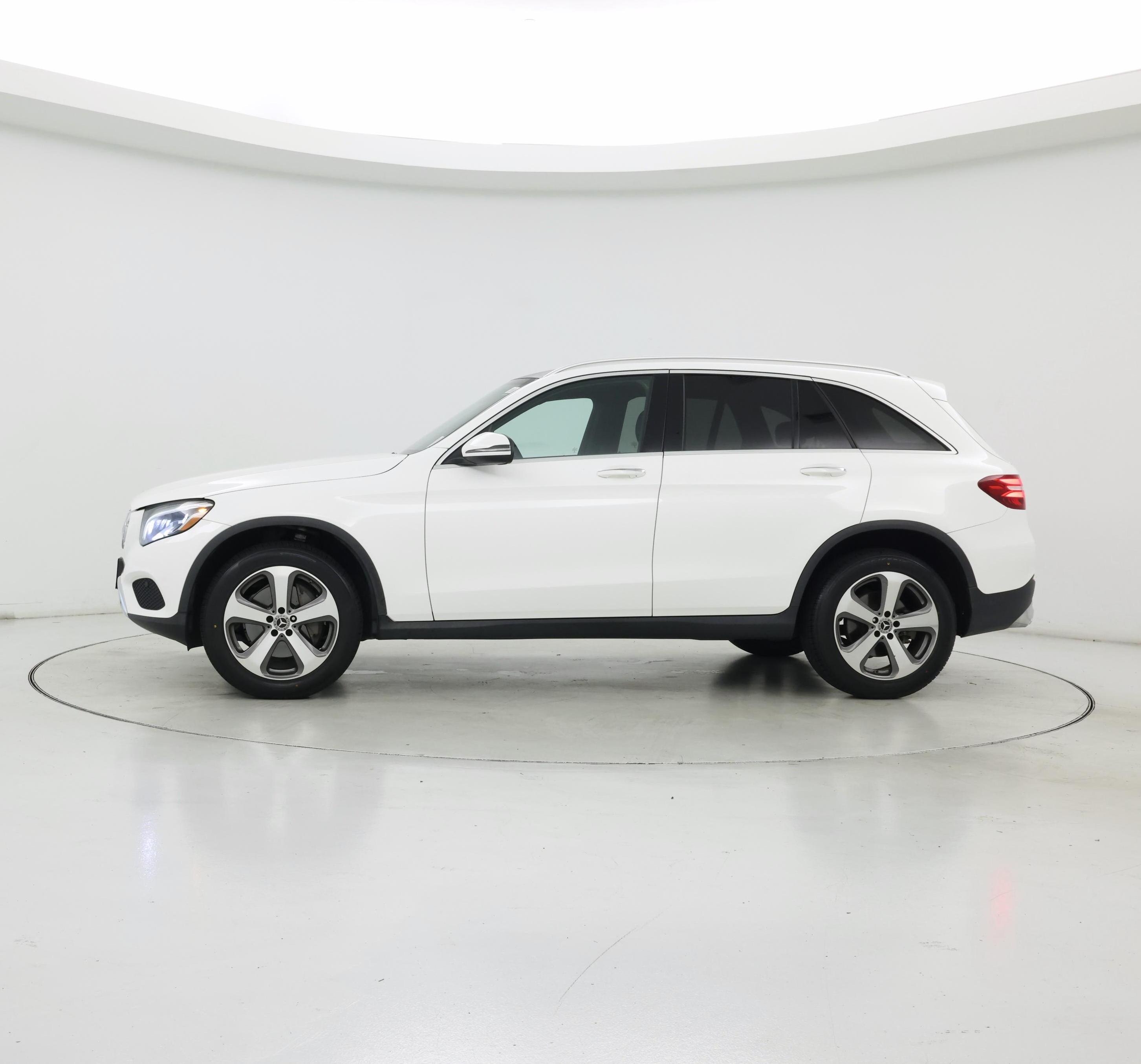 Thumbnail: 2019 Mercedes-Benz GLC - 3