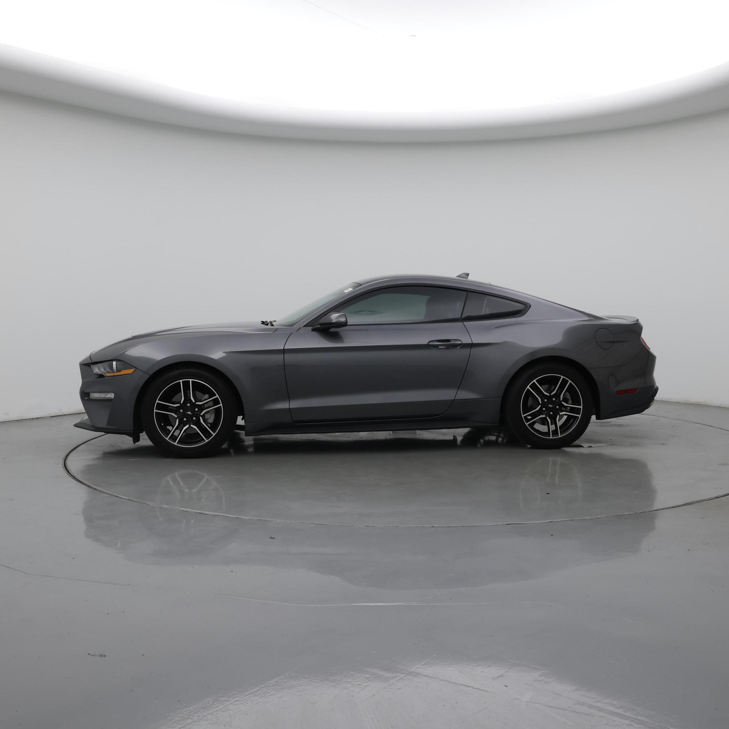 Thumbnail: 2022 Ford Mustang - 3
