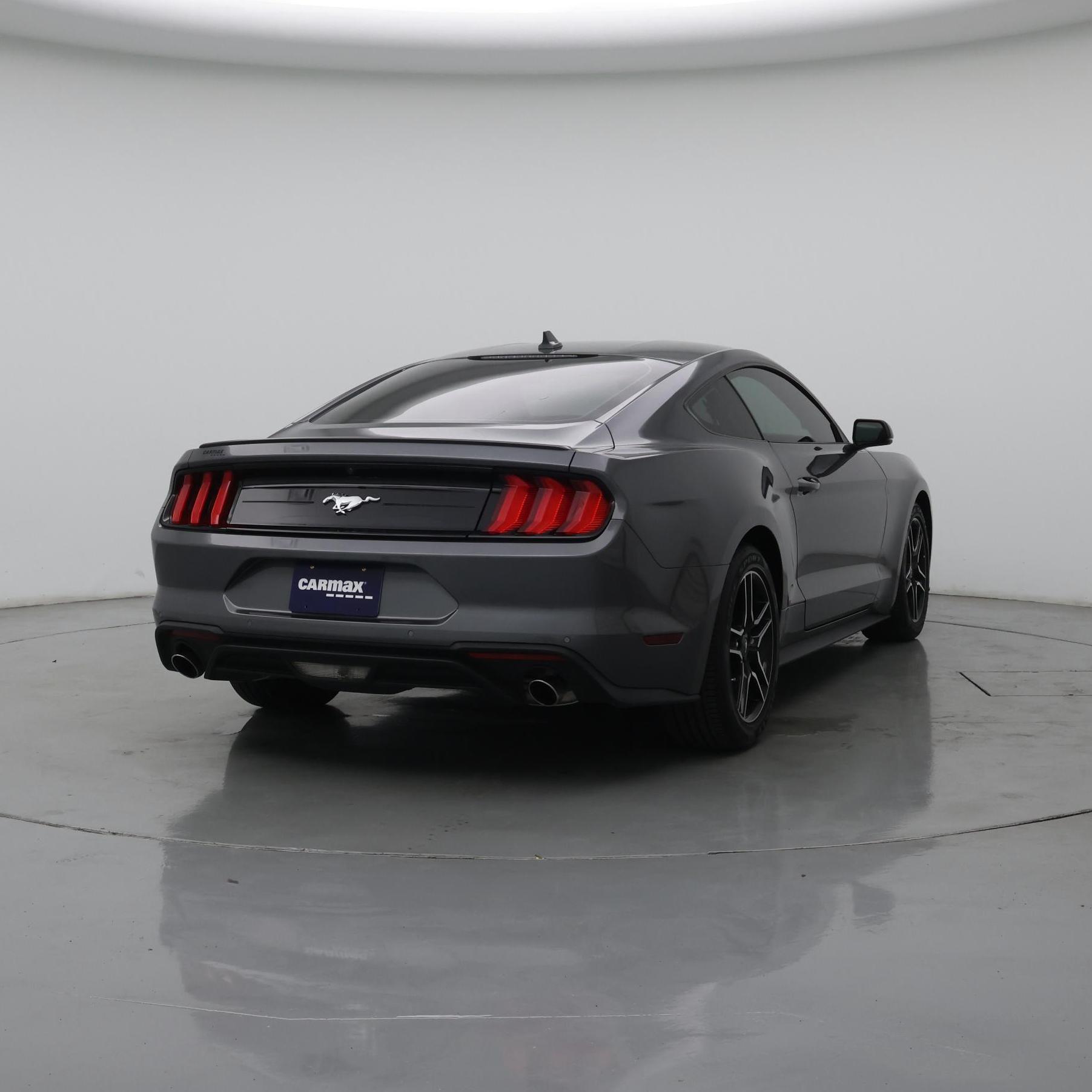Thumbnail: 2022 Ford Mustang - 8