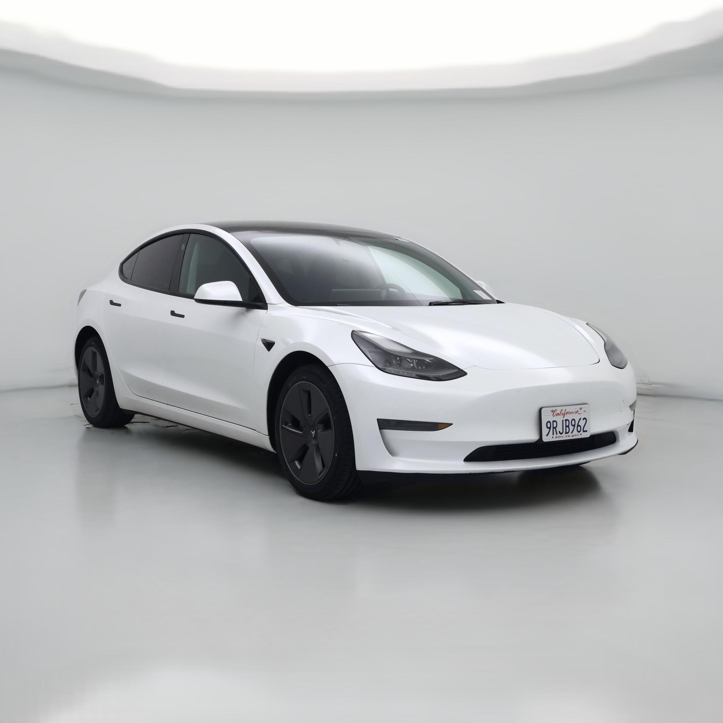 Thumbnail: 2023 Tesla Model 3 - 1