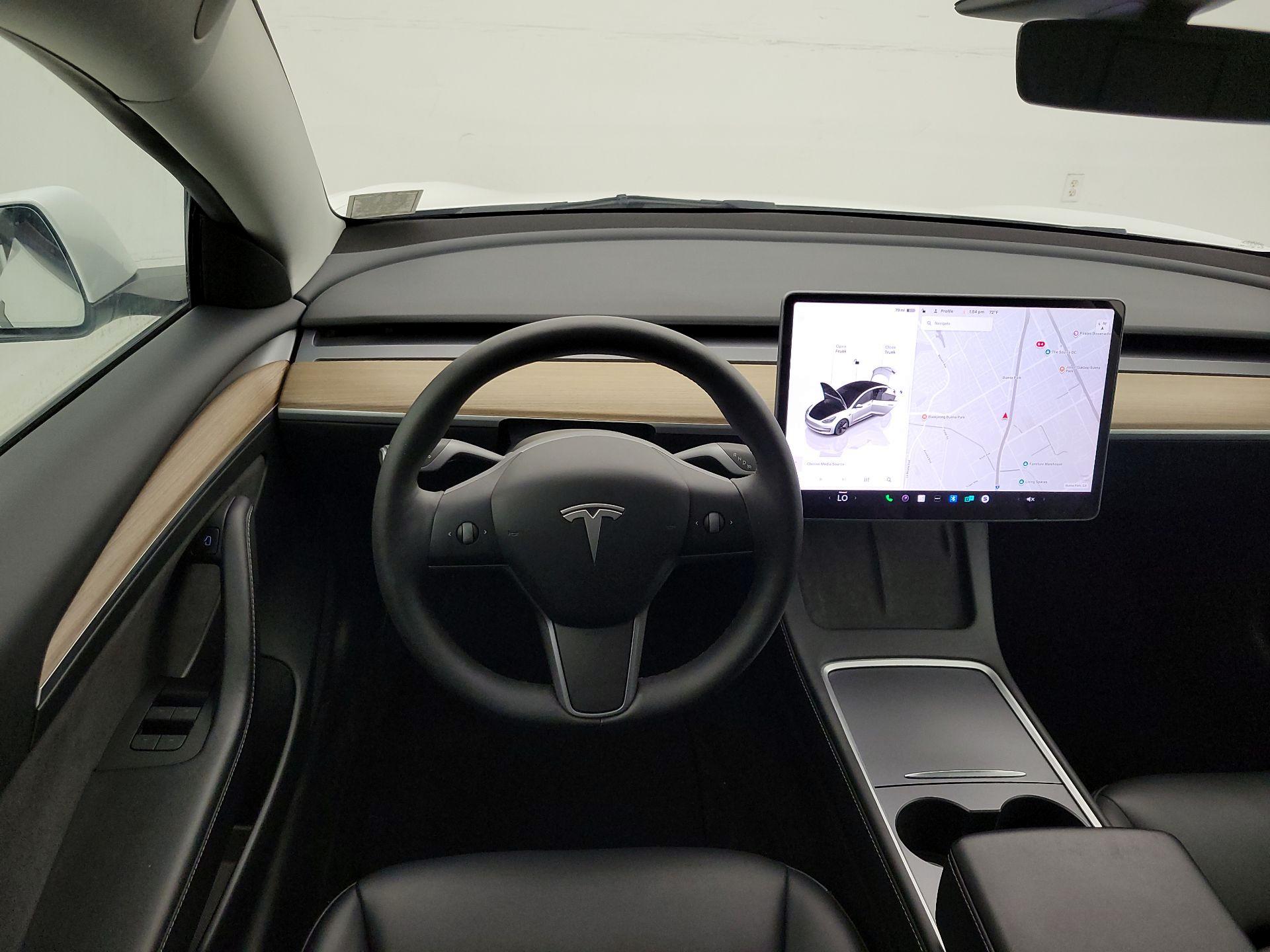 Thumbnail: 2023 Tesla Model 3 - 10