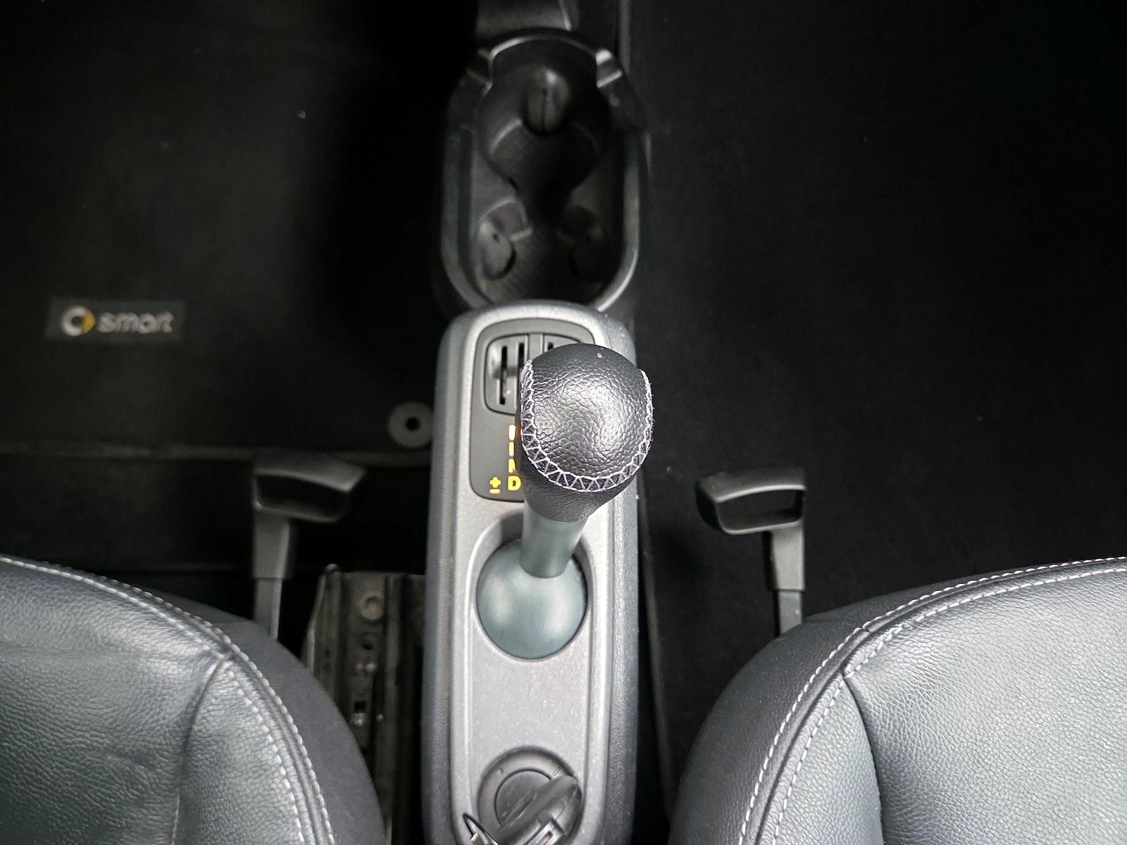 2015 smart fortwo passion - Photo 16