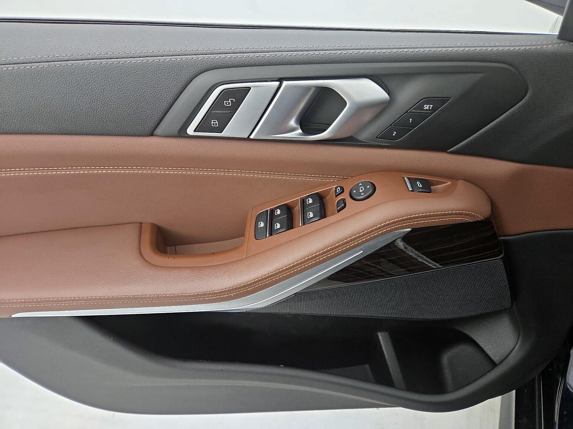 Thumbnail: 2021 BMW X5 - 12