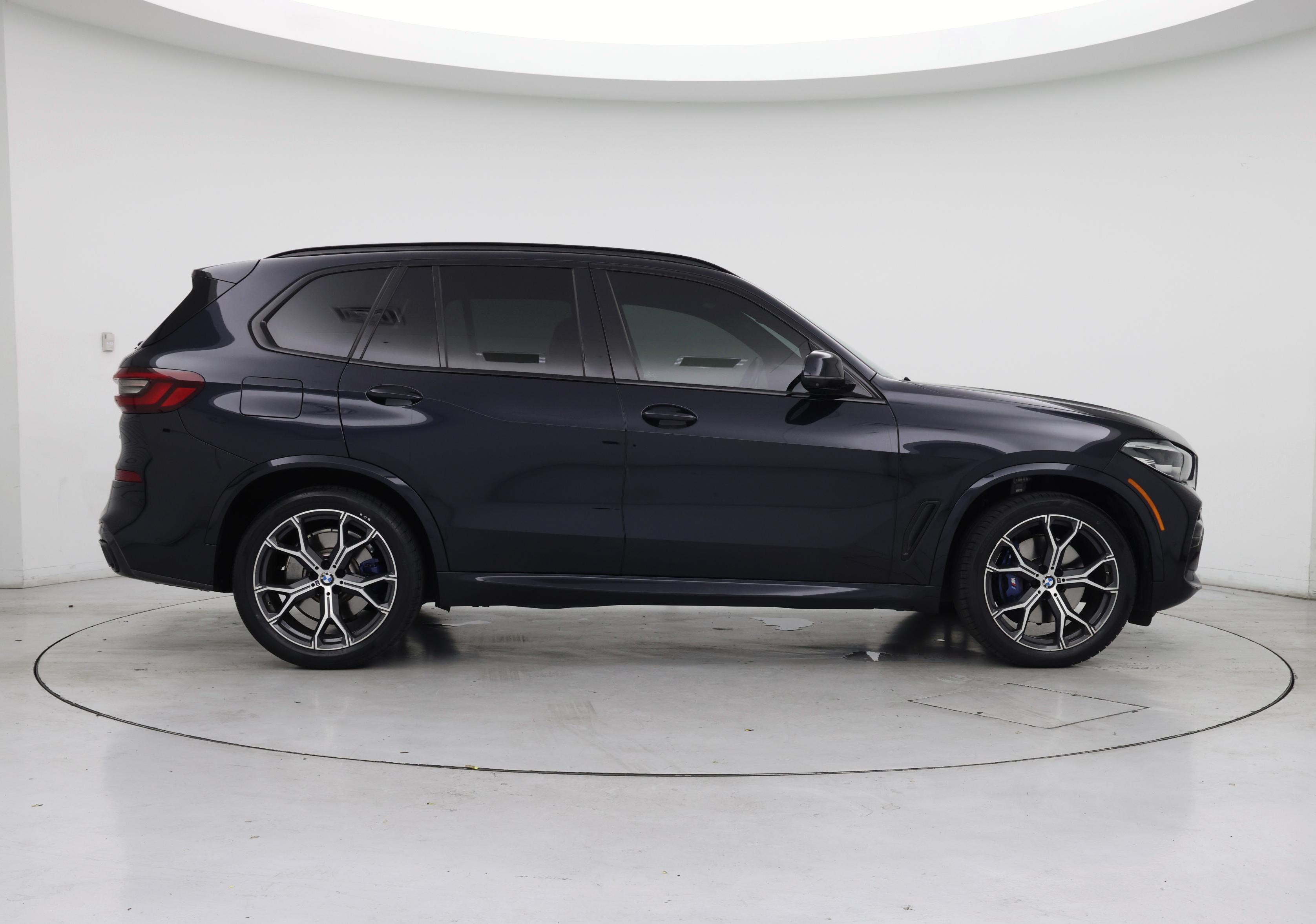 Thumbnail: 2021 BMW X5 - 7
