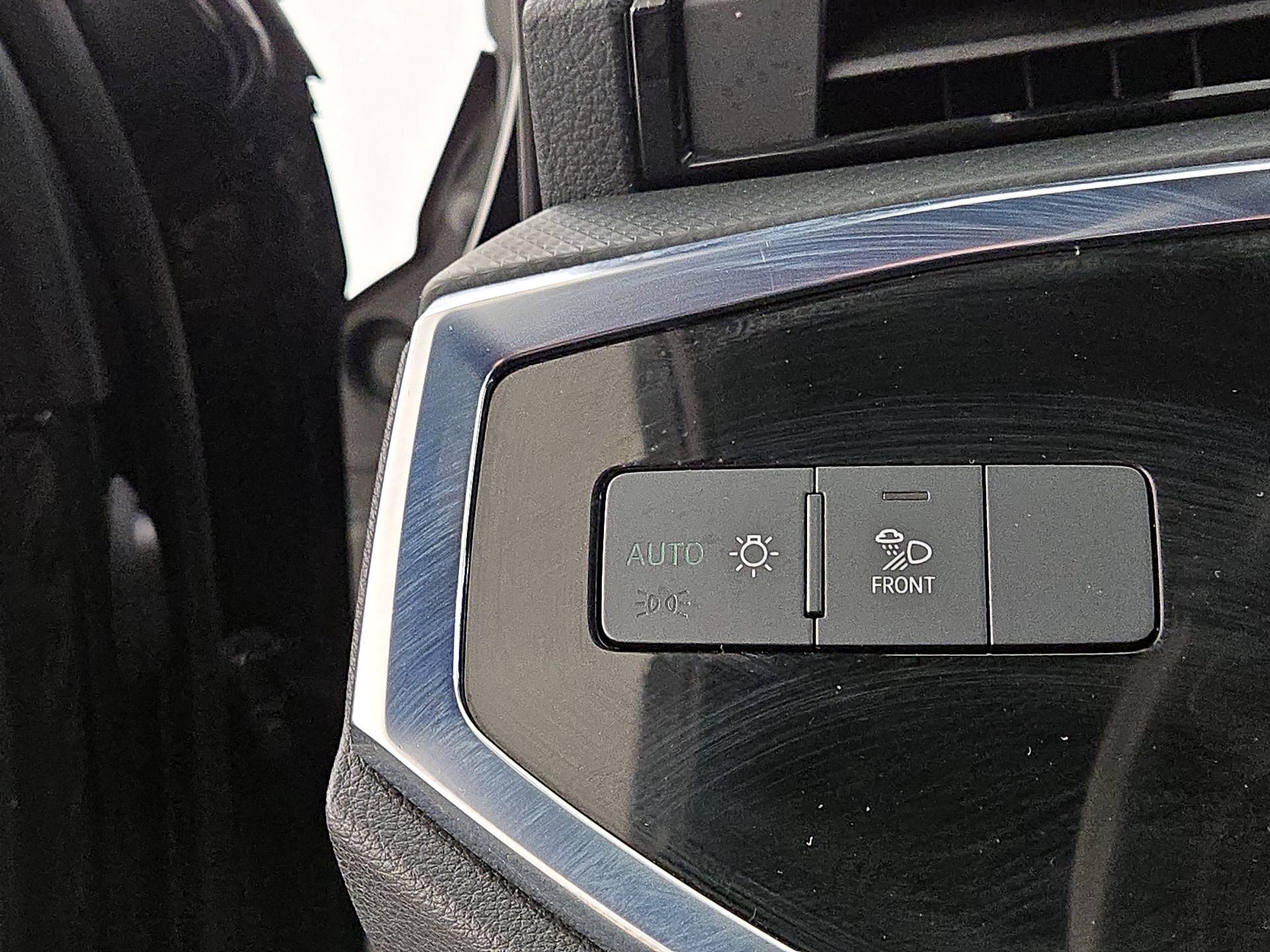 Thumbnail: 2022 Audi Q3 - 13
