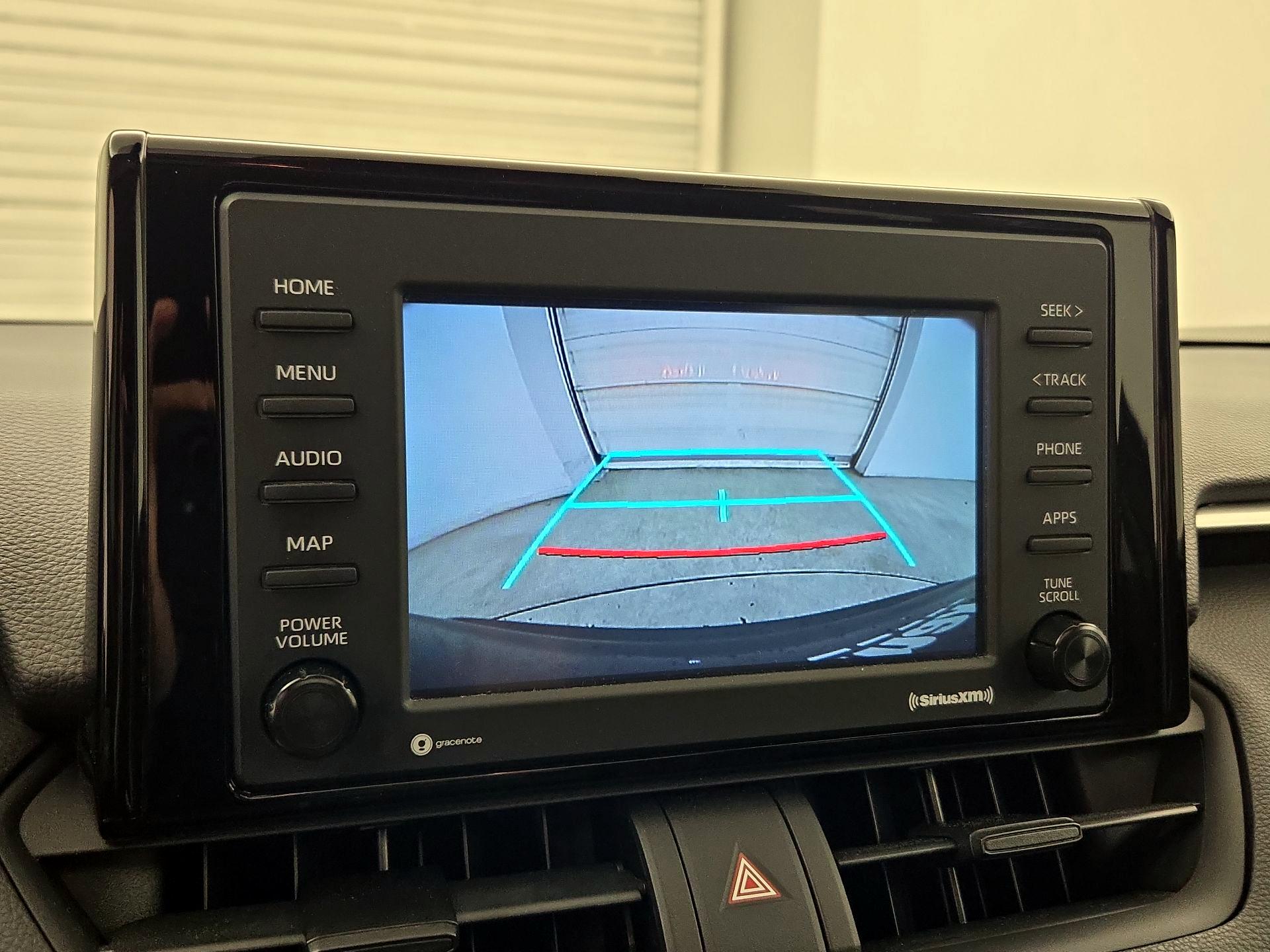 Thumbnail: 2021 Toyota RAV4 - 14