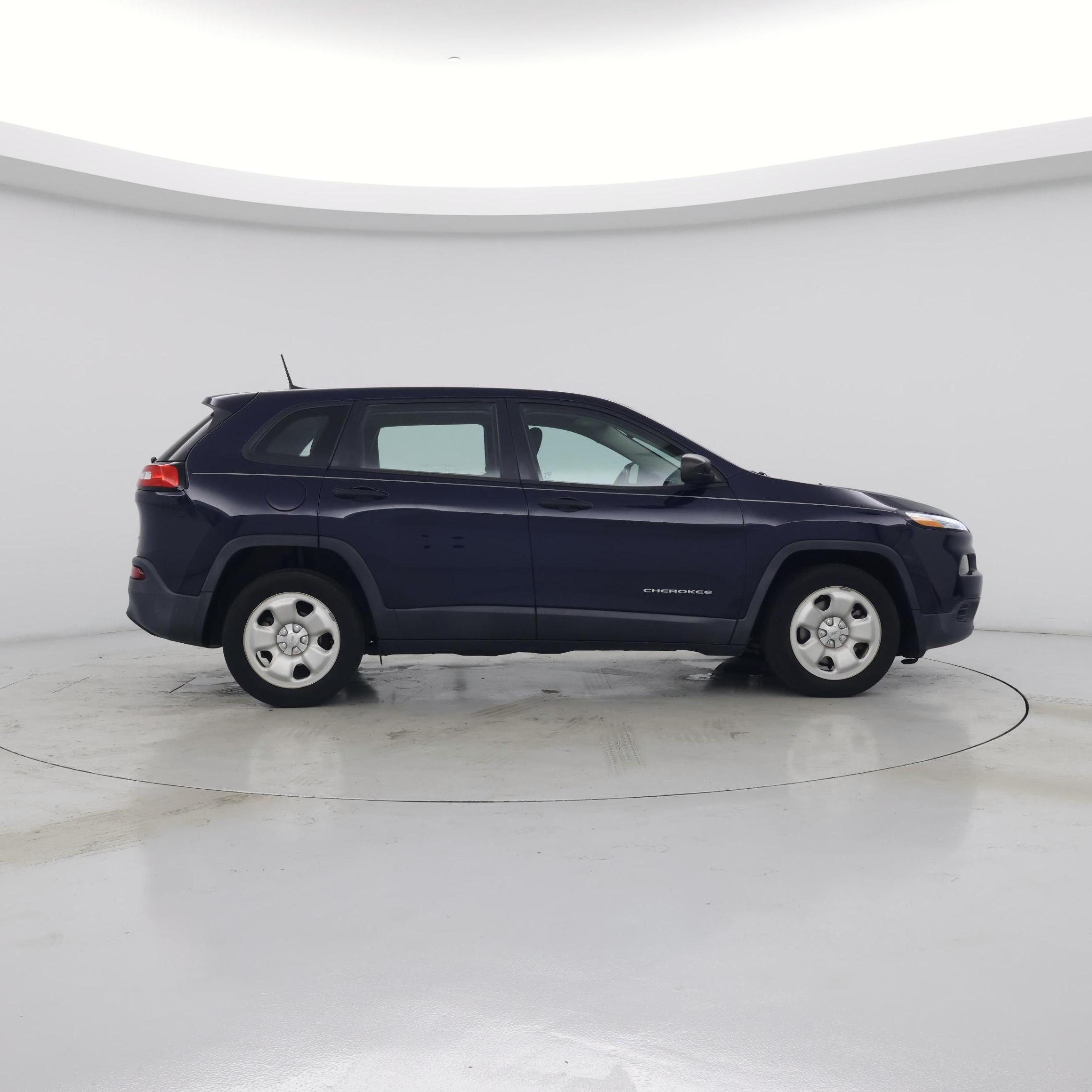 Thumbnail: 2016 Jeep Cherokee - 7