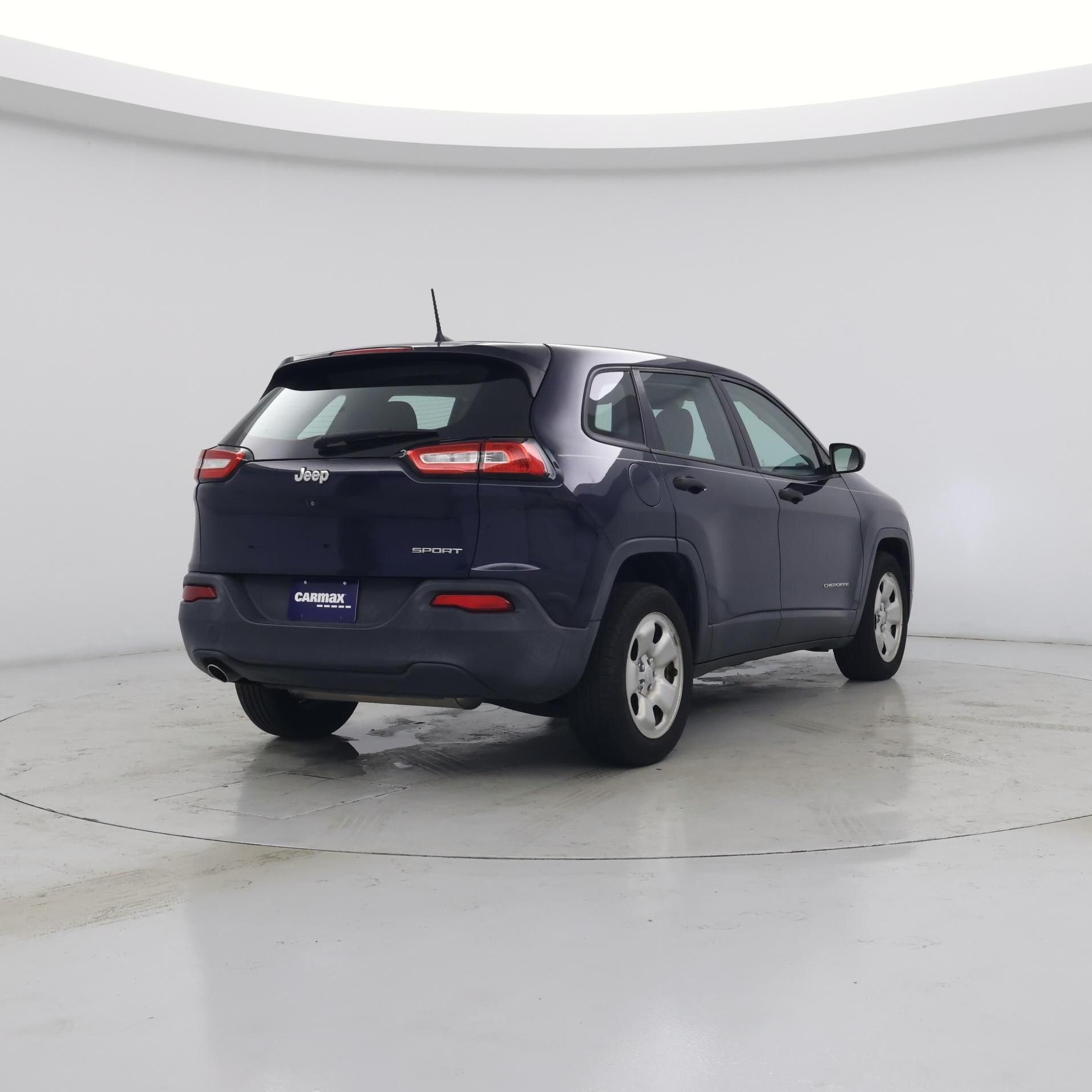 Thumbnail: 2016 Jeep Cherokee - 8
