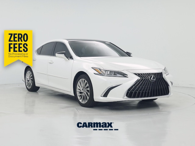 White 2022 Lexus ES Sedan Front-Wheel Drive Automatic