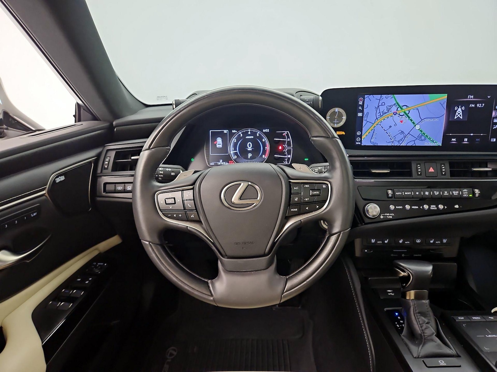 2022 Lexus ES 350 Luxury - Photo 11