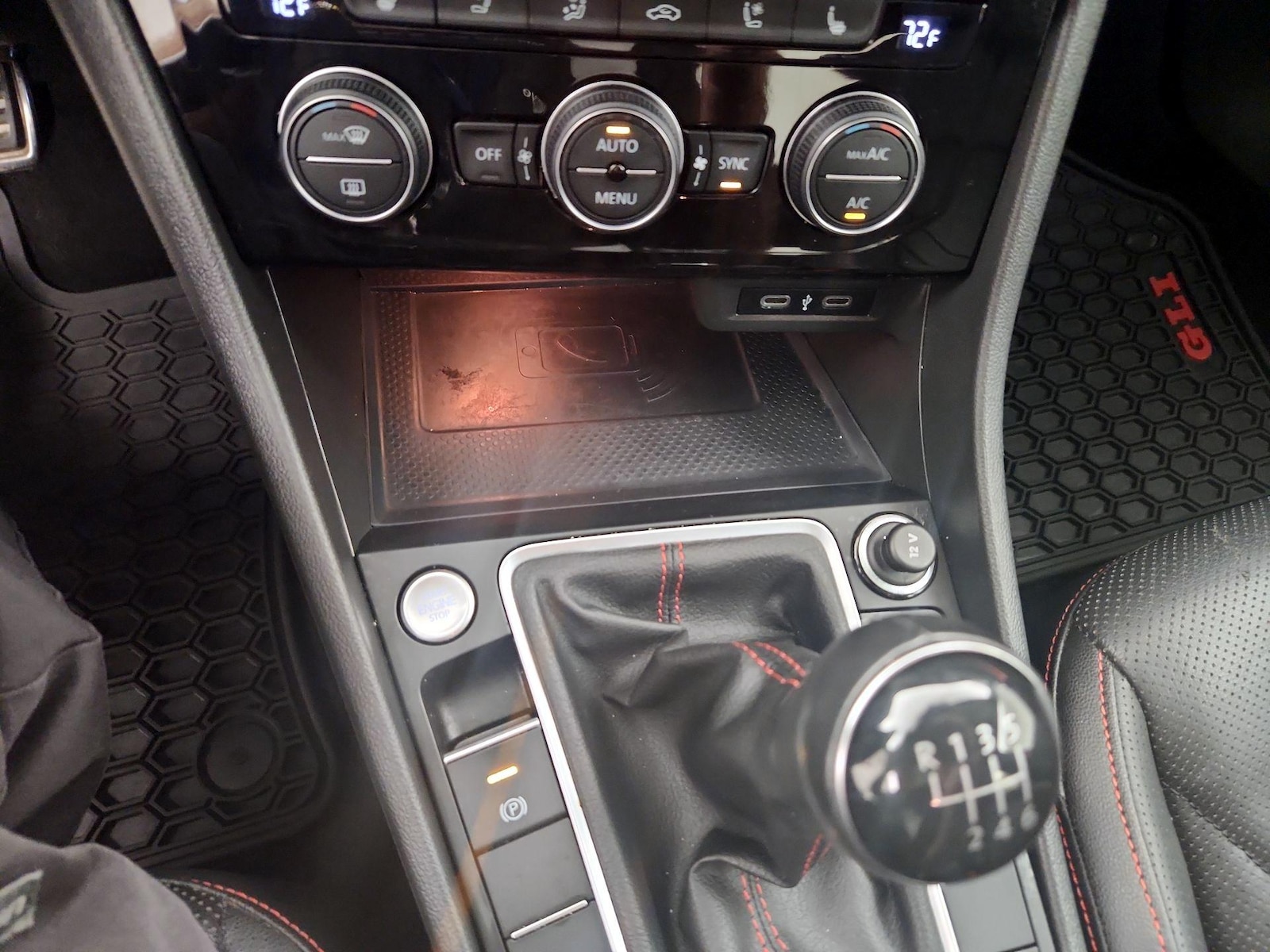 2021 Volkswagen Jetta GLI Autobahn - Photo 17