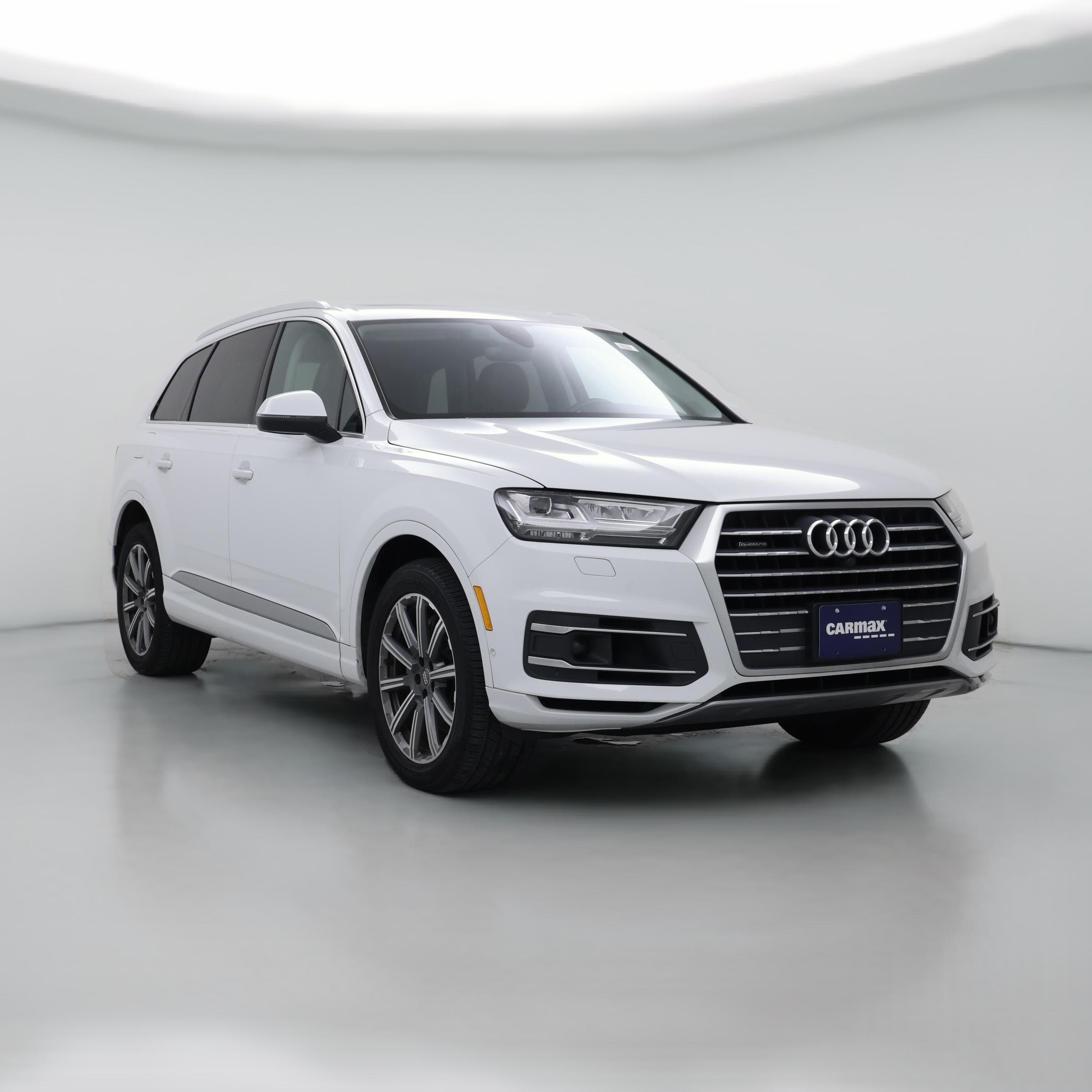 Thumbnail: 2019 Audi Q7 - 1