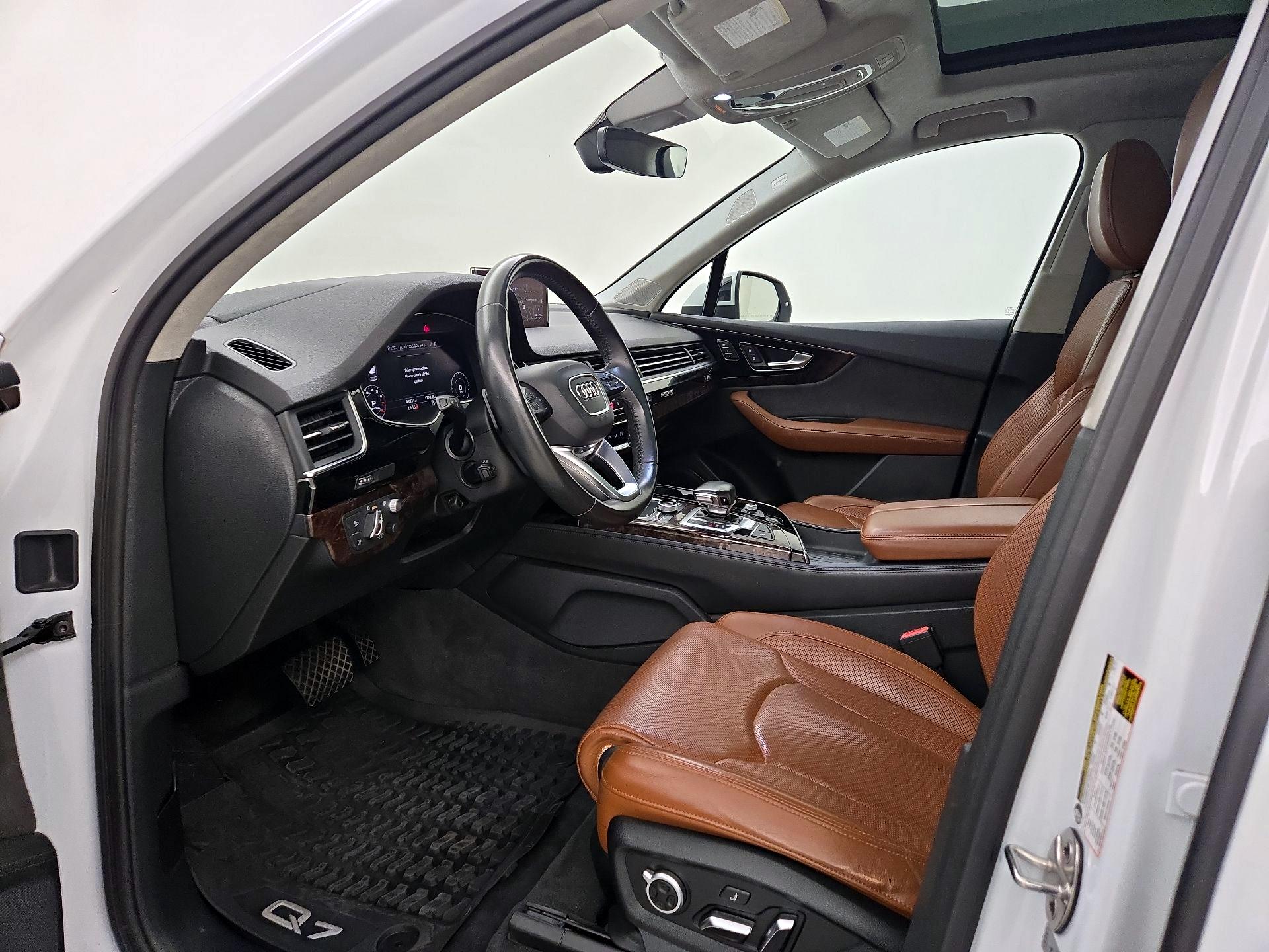 Thumbnail: 2019 Audi Q7 - 11