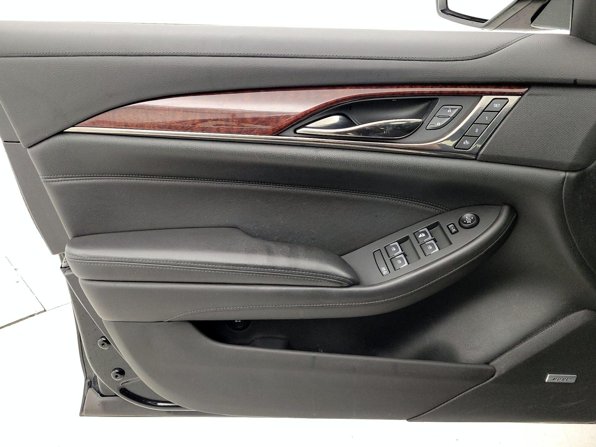 Thumbnail: 2014 Cadillac CTS - 12