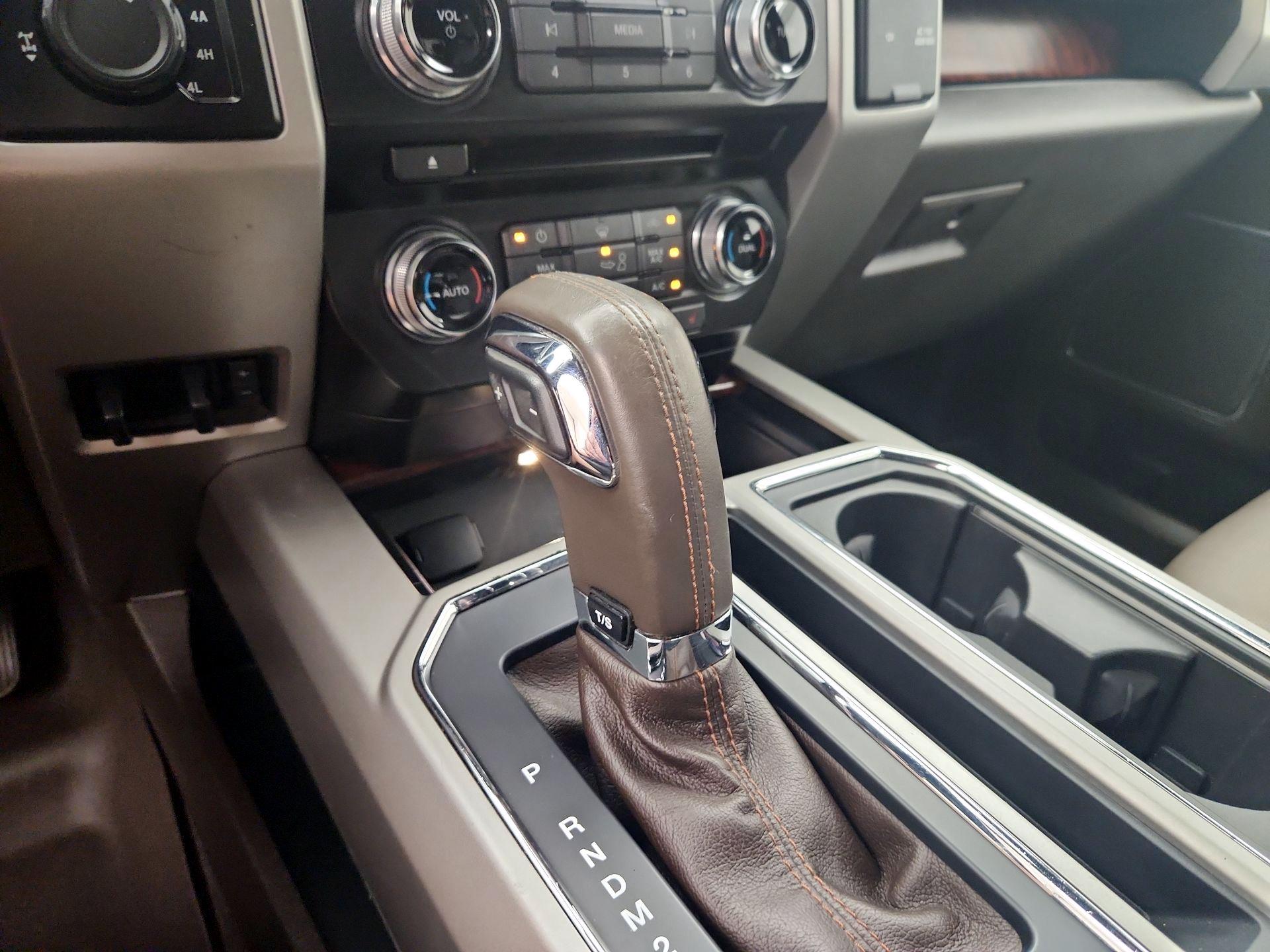 Thumbnail: 2015 Ford F-150 - 18