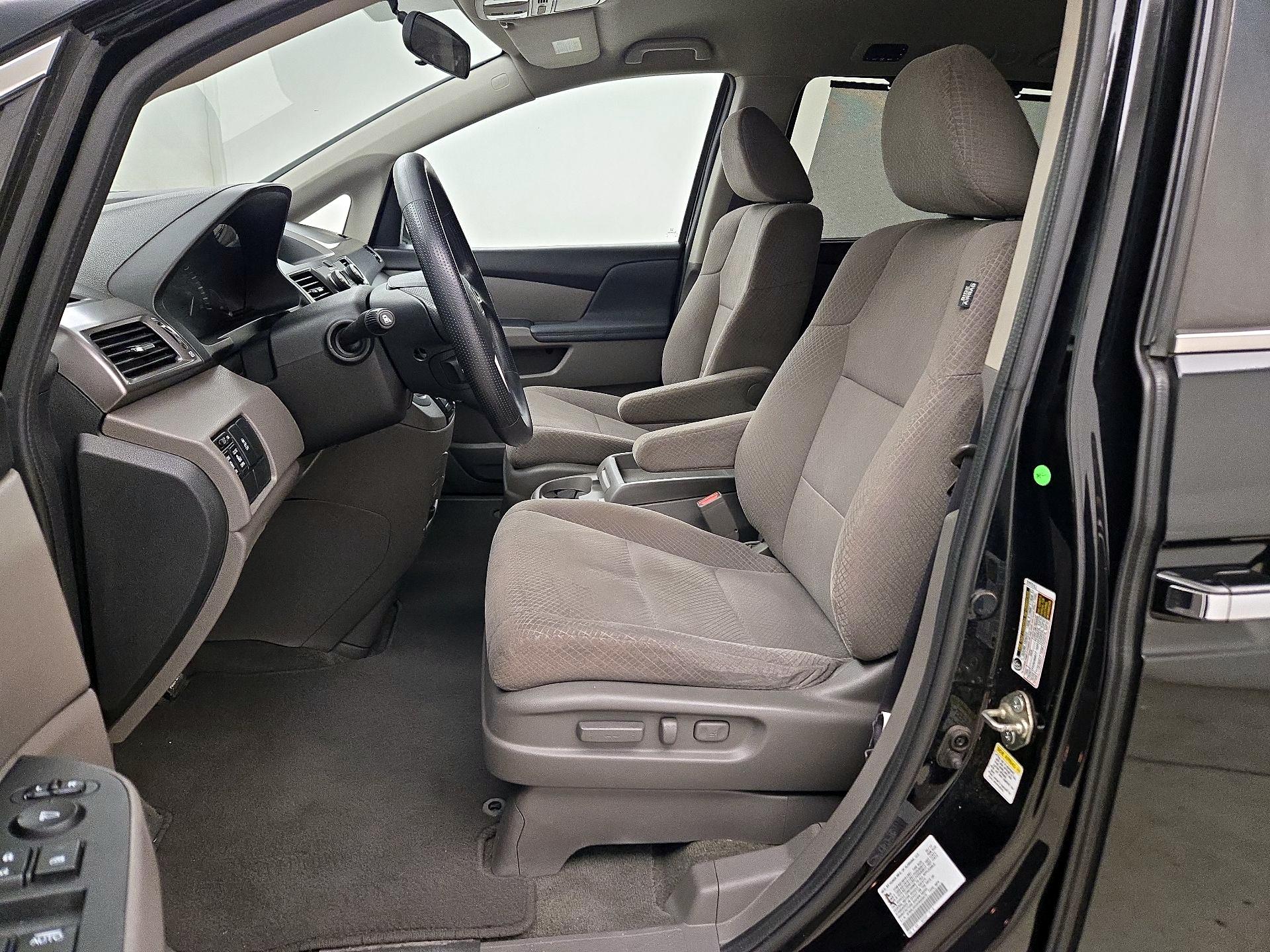 Thumbnail: 2017 Honda Odyssey - 11