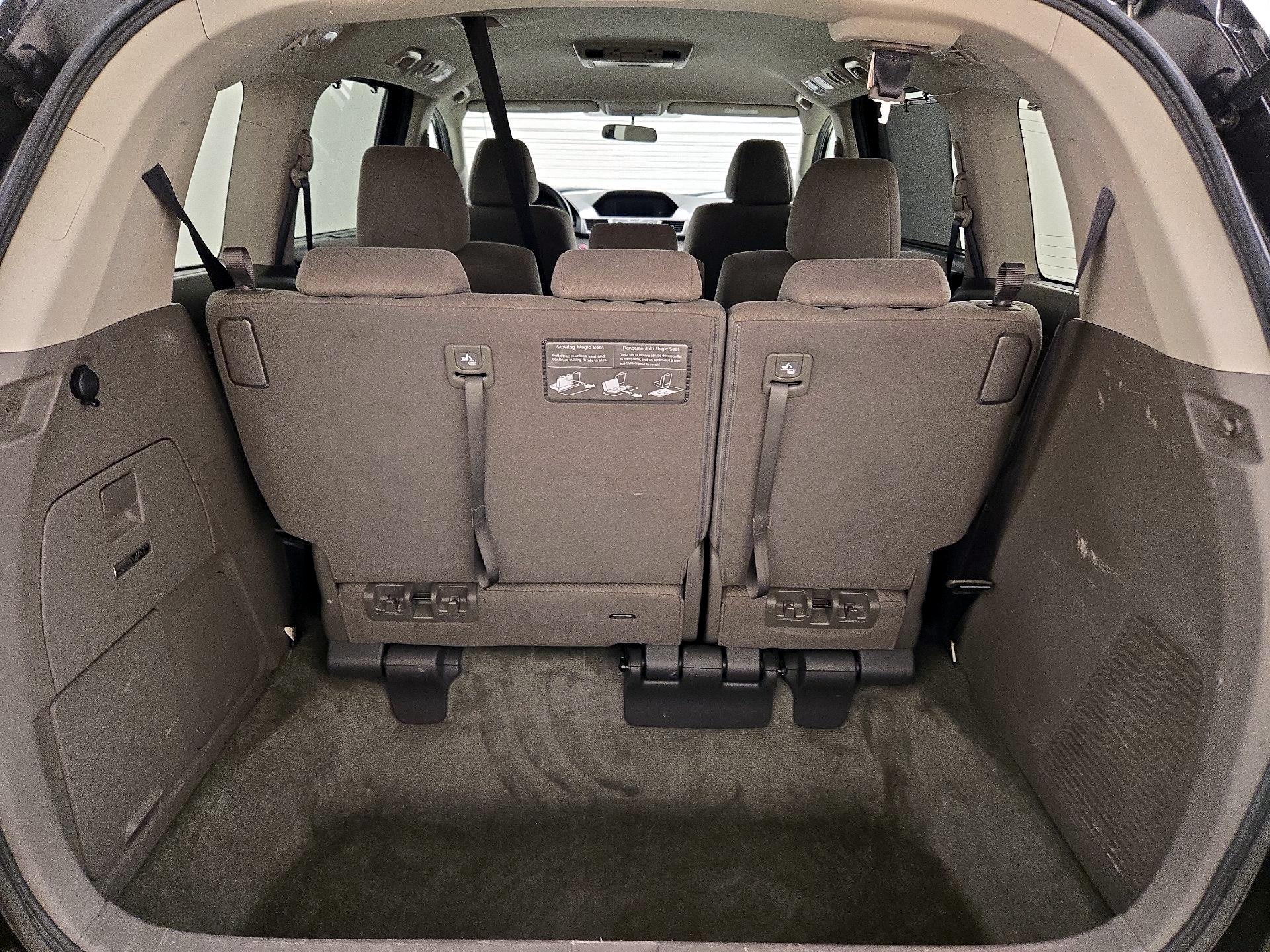 Thumbnail: 2017 Honda Odyssey - 17