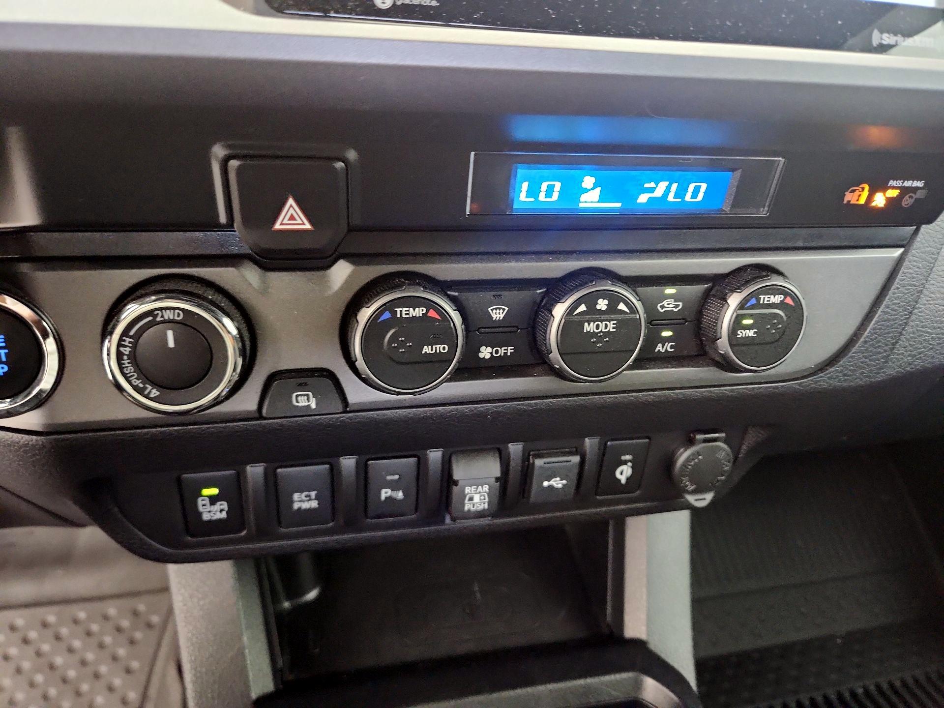 Thumbnail: 2023 Toyota Tacoma - 16