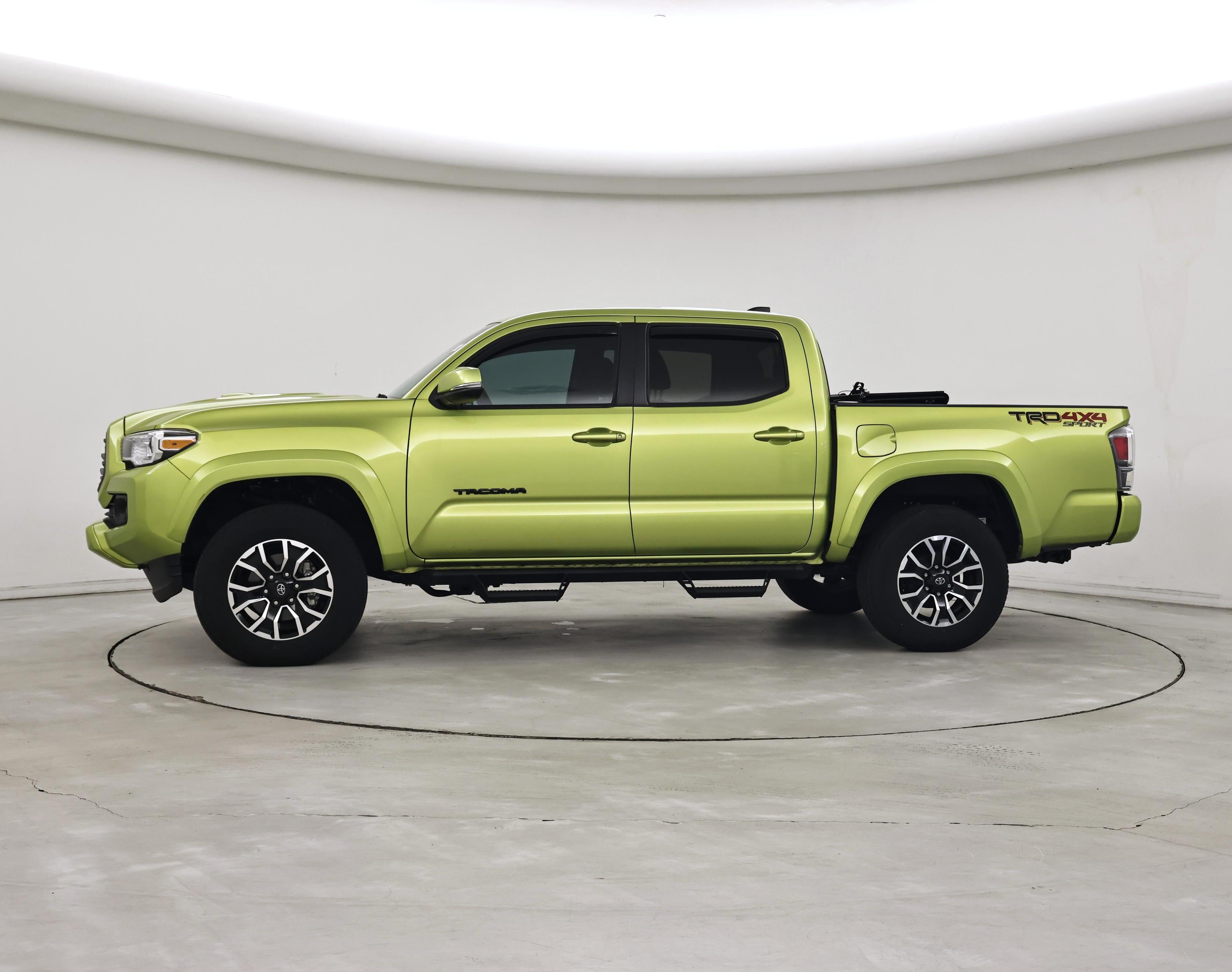 Thumbnail: 2023 Toyota Tacoma - 3