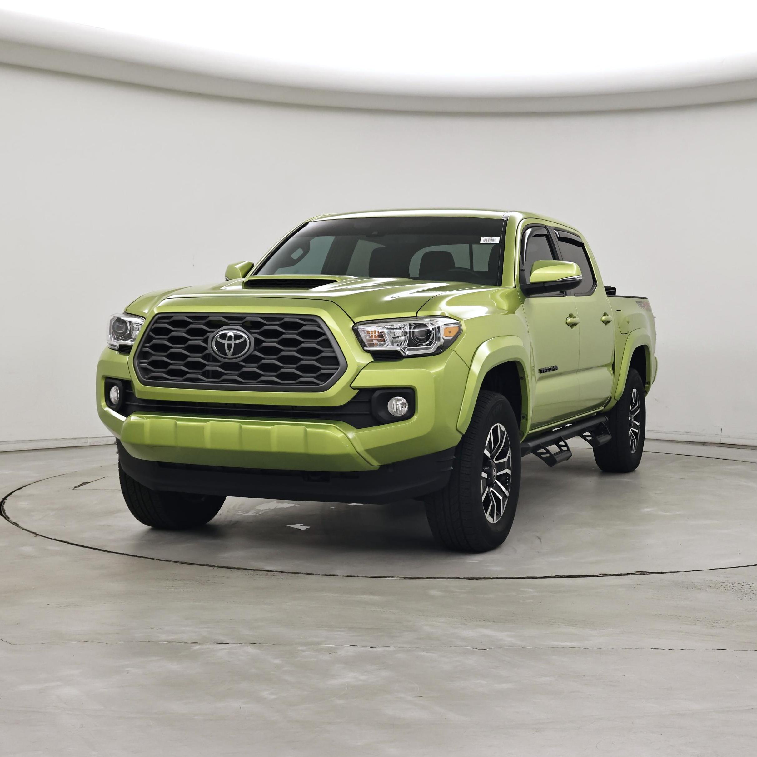 Thumbnail: 2023 Toyota Tacoma - 4