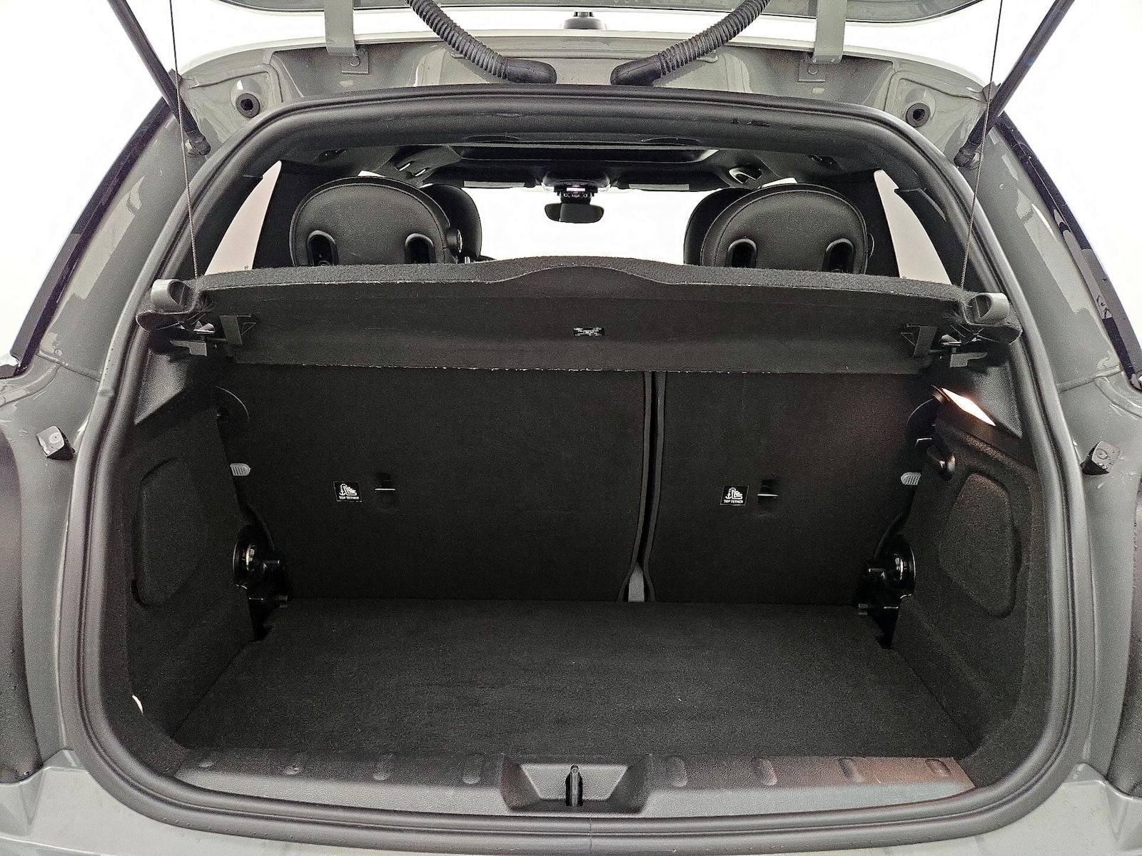 2022 MINI Hardtop 2 Door - Photo 23