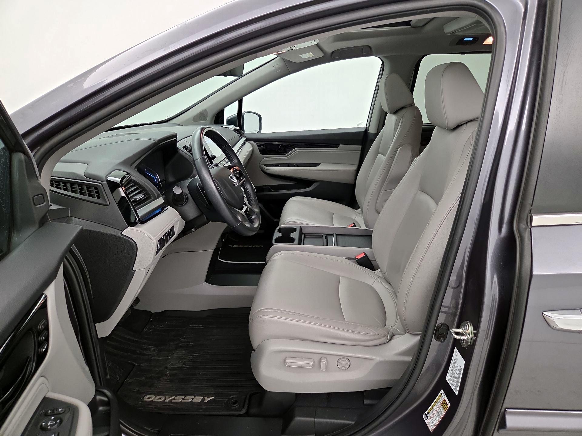 Thumbnail: 2021 Honda Odyssey - 11