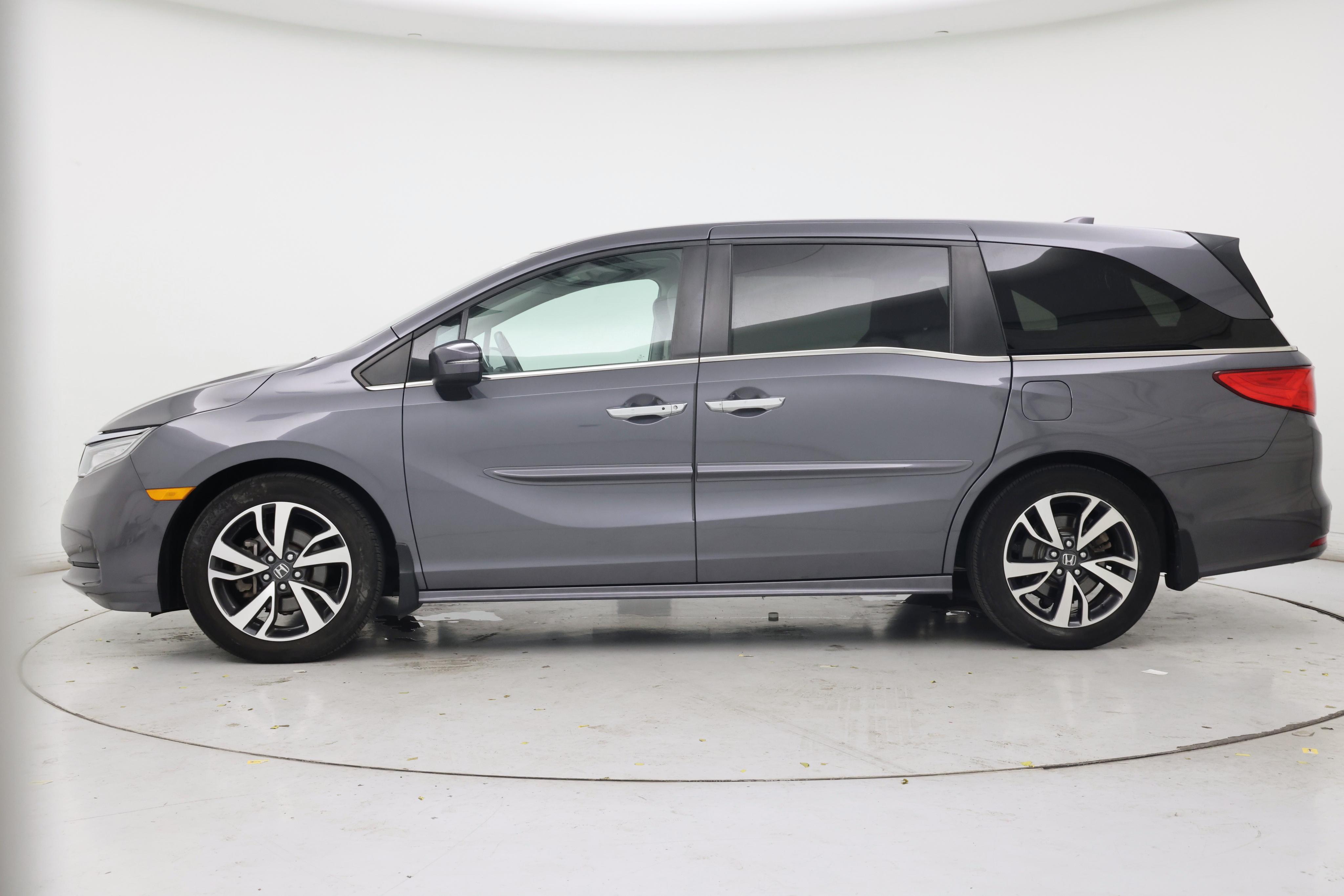 Thumbnail: 2021 Honda Odyssey - 3
