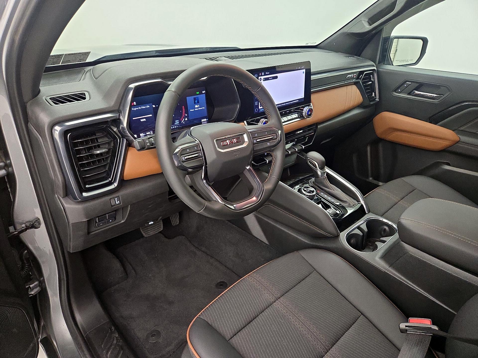 Thumbnail: 2024 GMC Canyon - 11