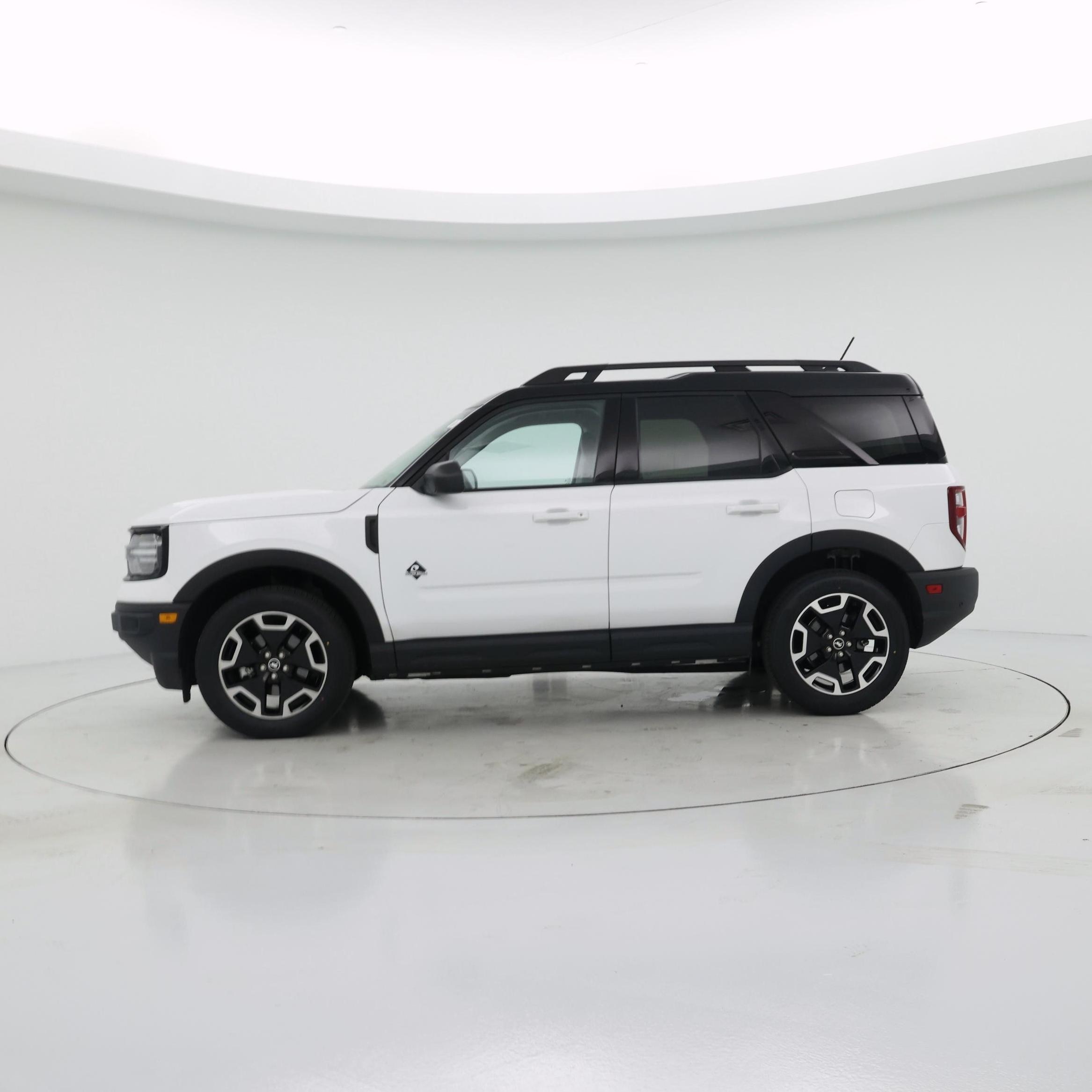 Thumbnail: 2024 Ford Bronco Sport - 3