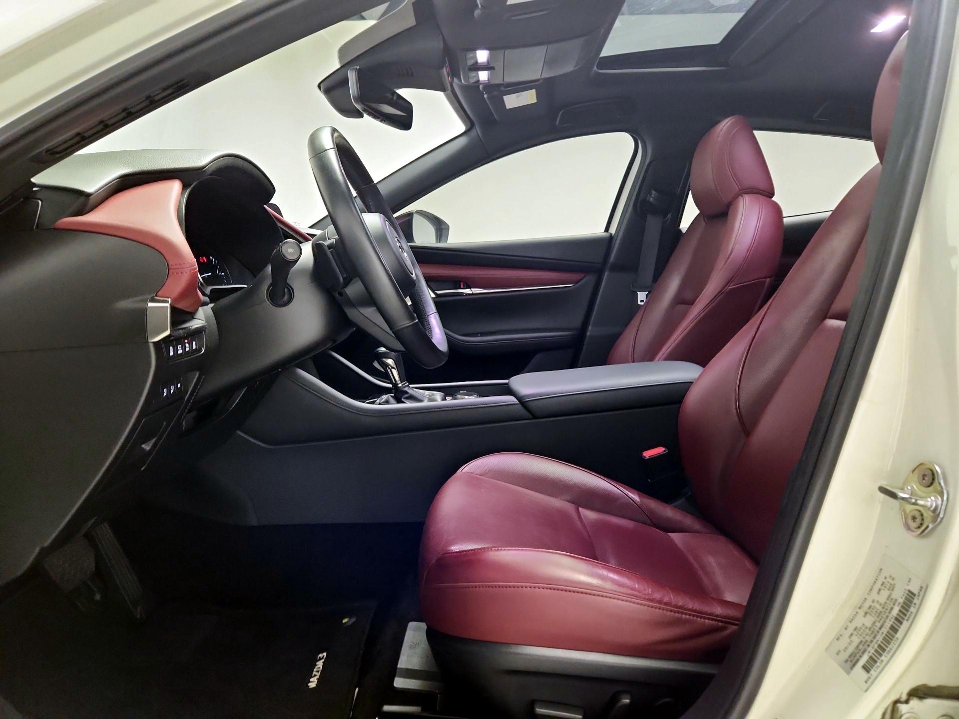Thumbnail: 2021 Mazda Mazda3 - 11