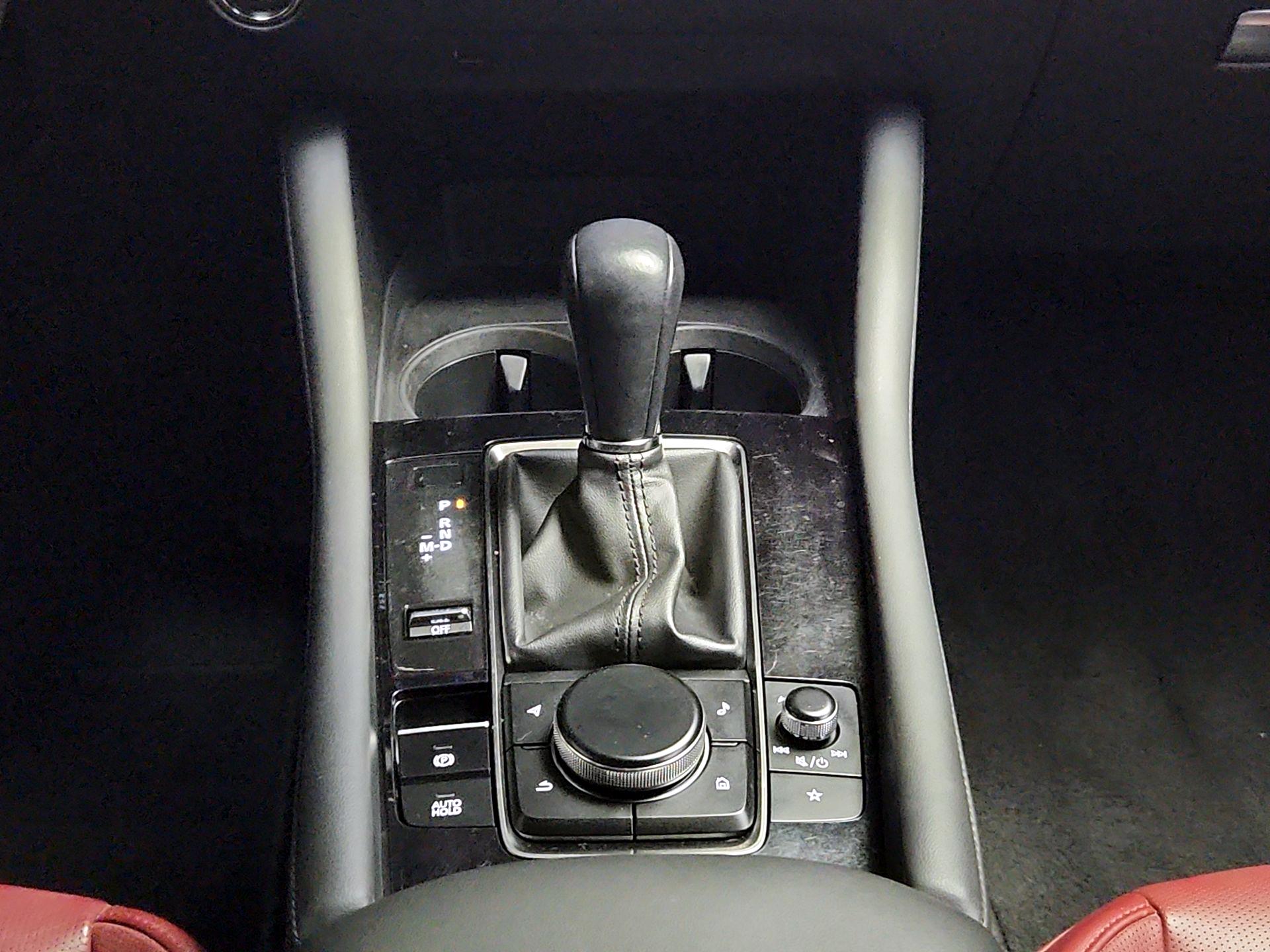 Thumbnail: 2021 Mazda Mazda3 - 18