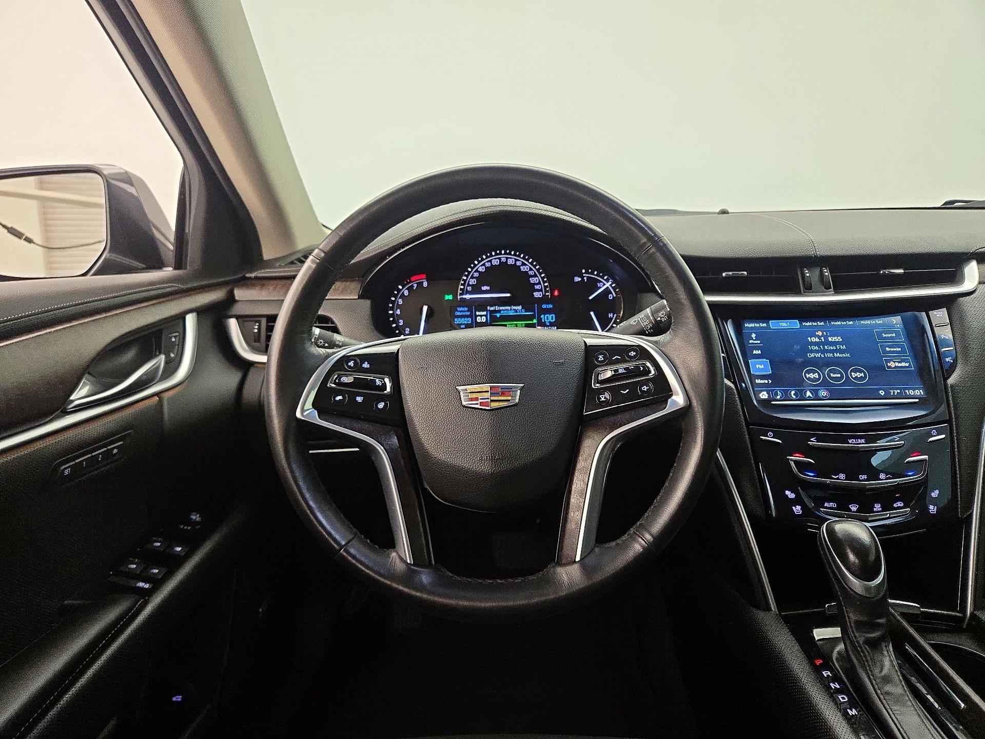Thumbnail: 2018 Cadillac XTS - 10