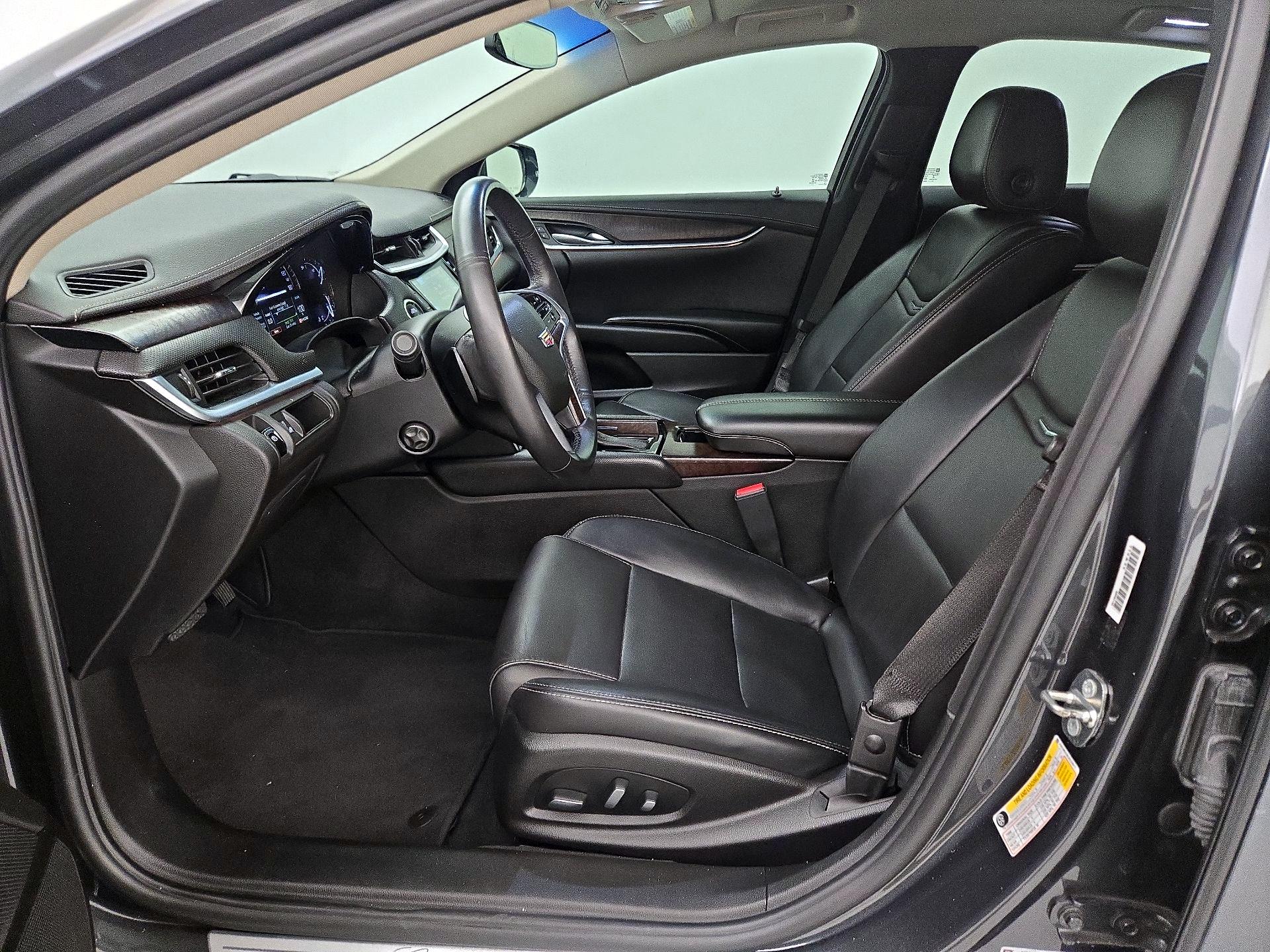 Thumbnail: 2018 Cadillac XTS - 11