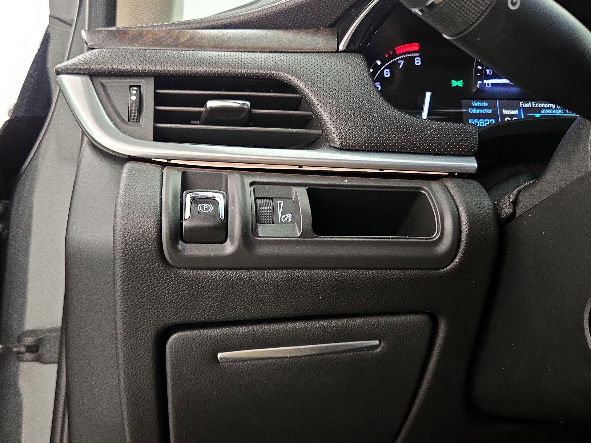 Thumbnail: 2018 Cadillac XTS - 13