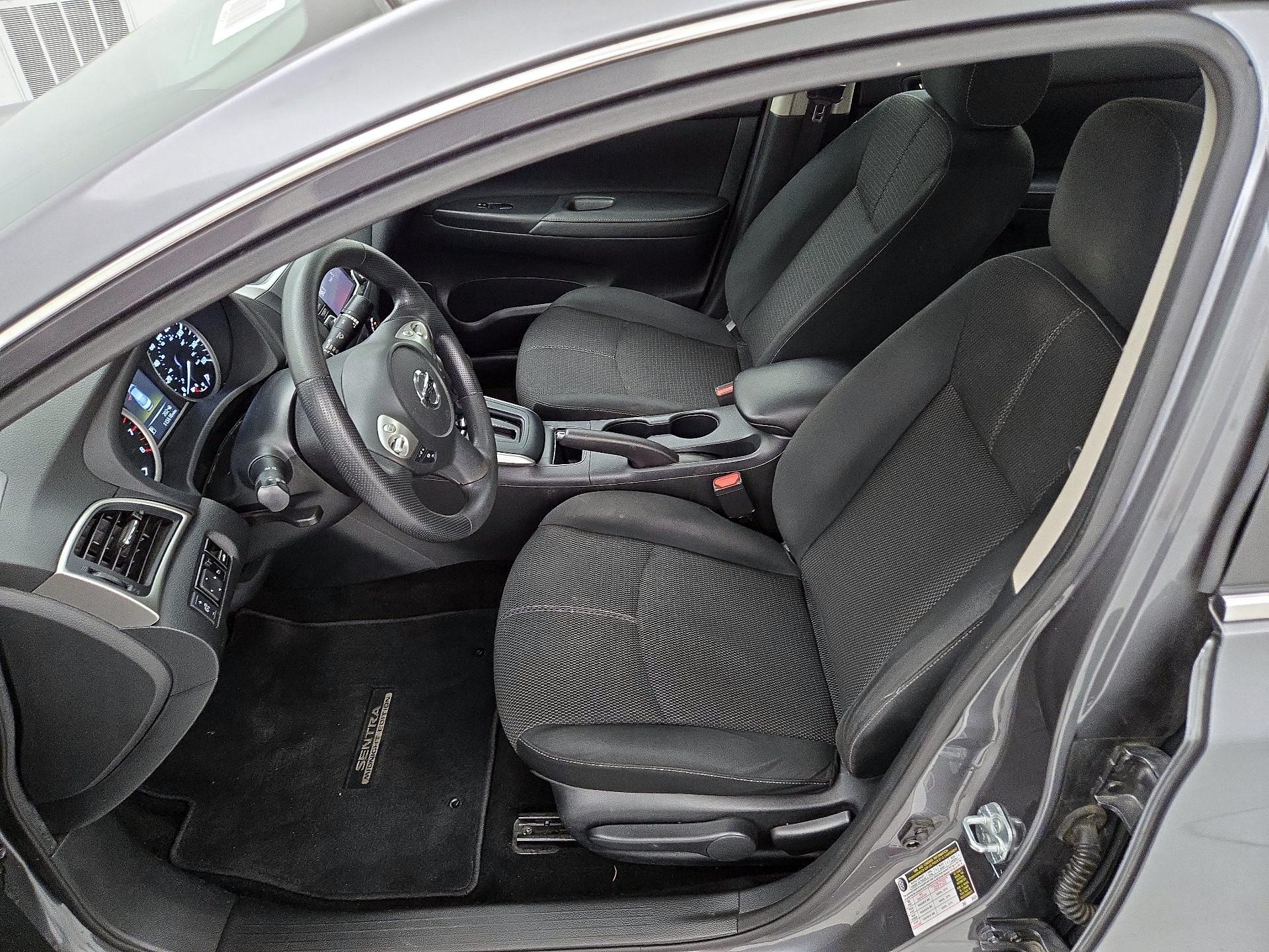 Thumbnail: 2018 Nissan Sentra - 11