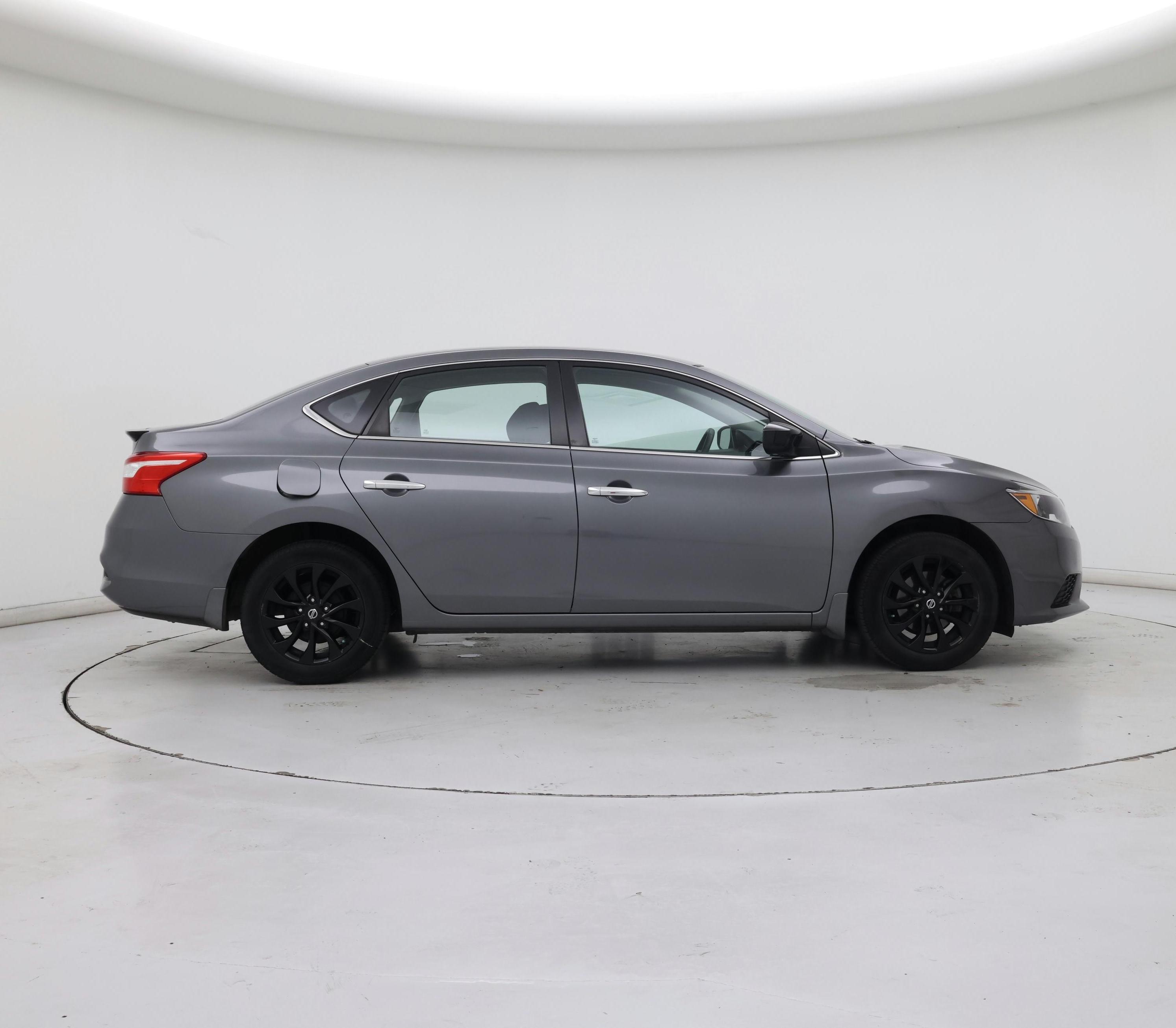 Thumbnail: 2018 Nissan Sentra - 7