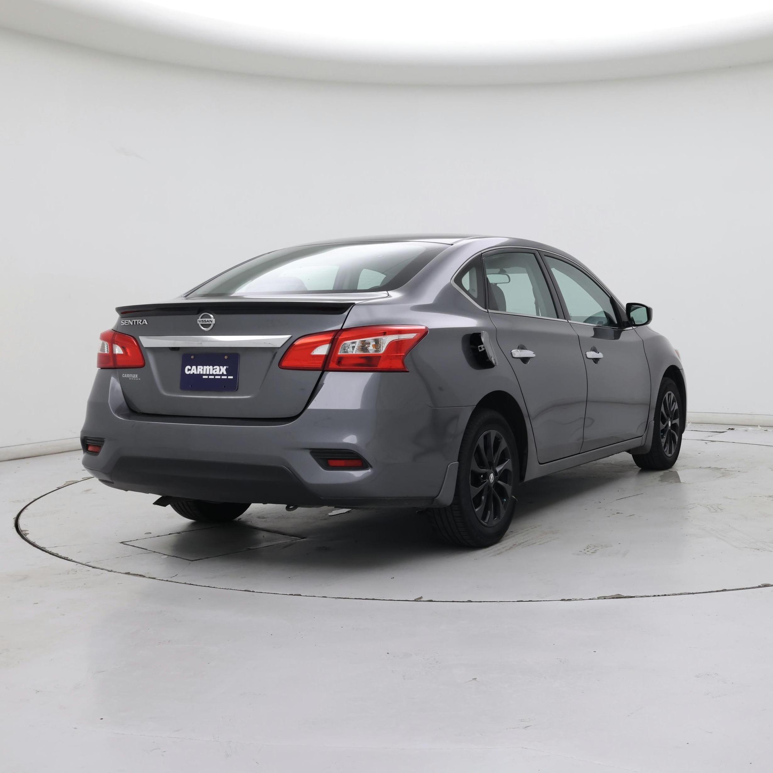 Thumbnail: 2018 Nissan Sentra - 8