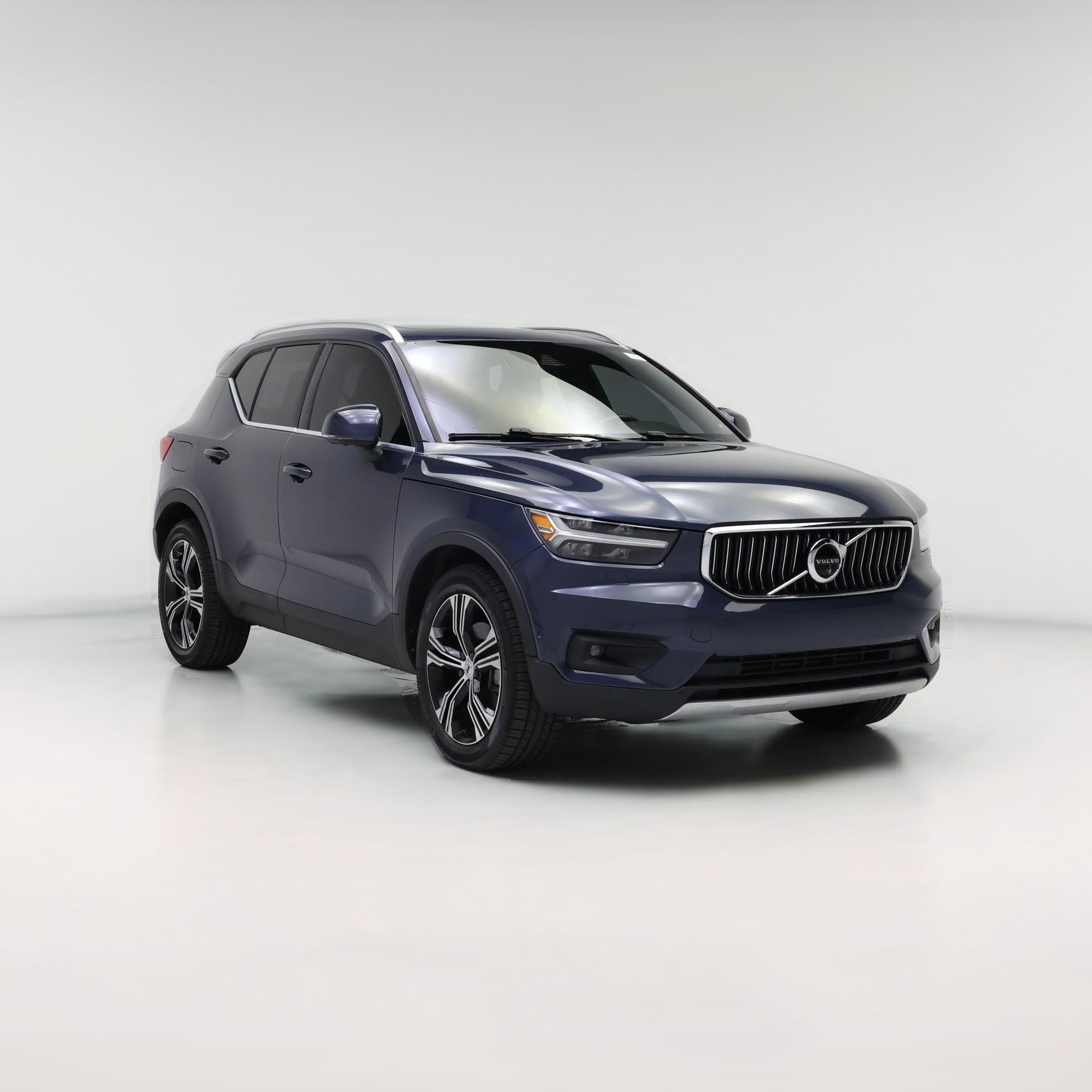 Thumbnail: 2020 Volvo XC40 - 1