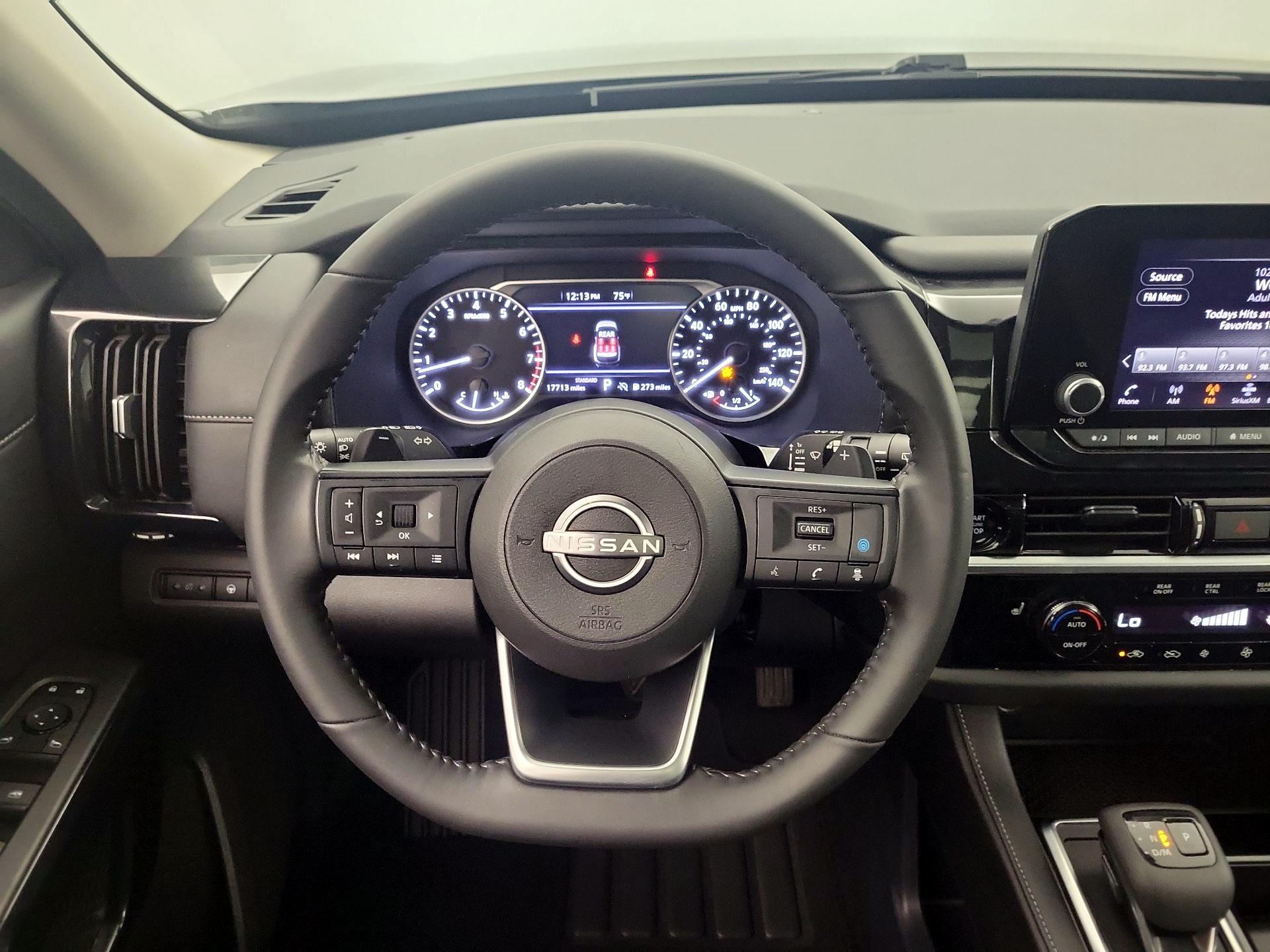 Thumbnail: 2025 Nissan Pathfinder - 10