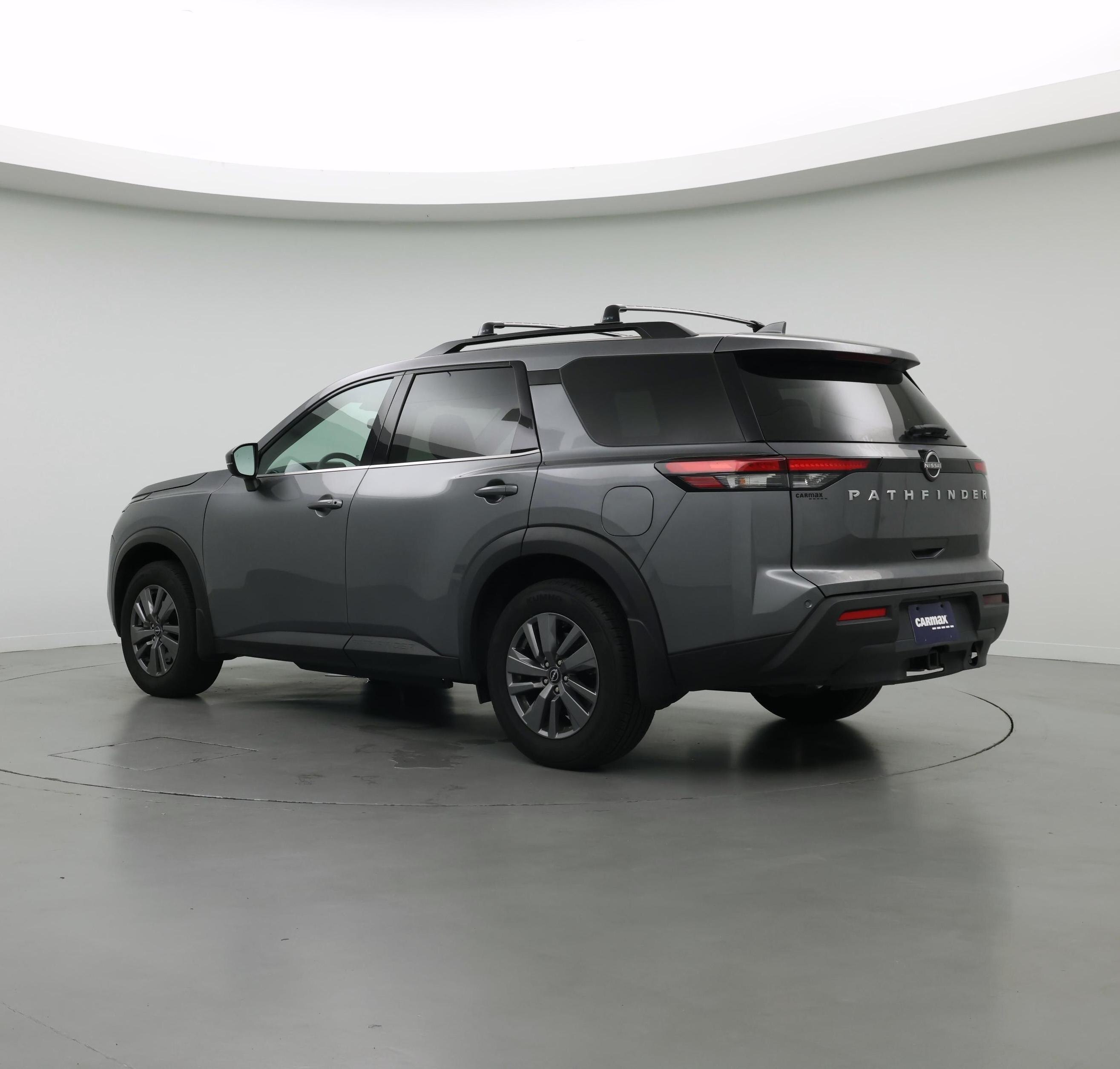 Thumbnail: 2025 Nissan Pathfinder - 2