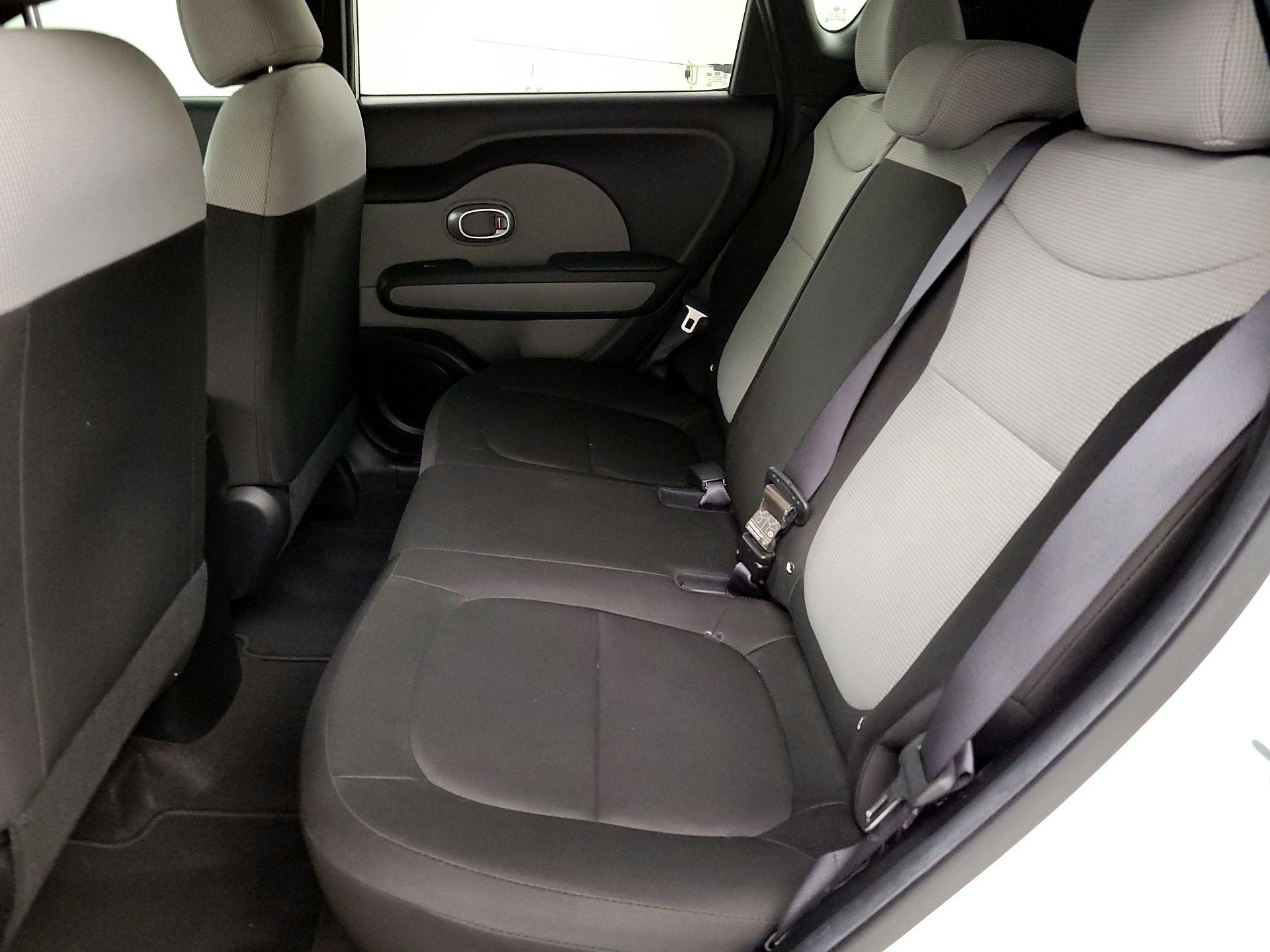 Thumbnail: 2018 Kia Soul - 18