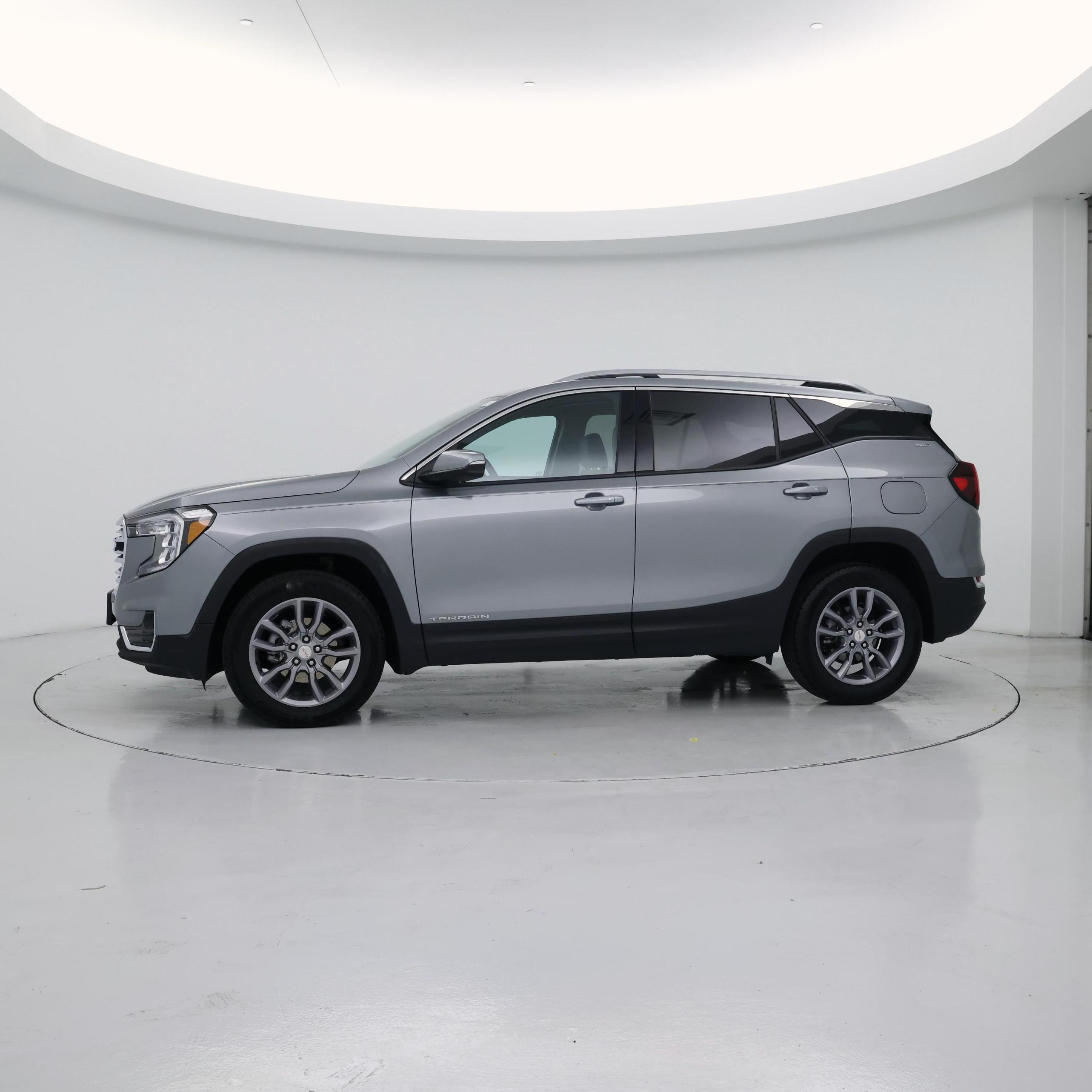 Thumbnail: 2024 GMC Terrain - 3