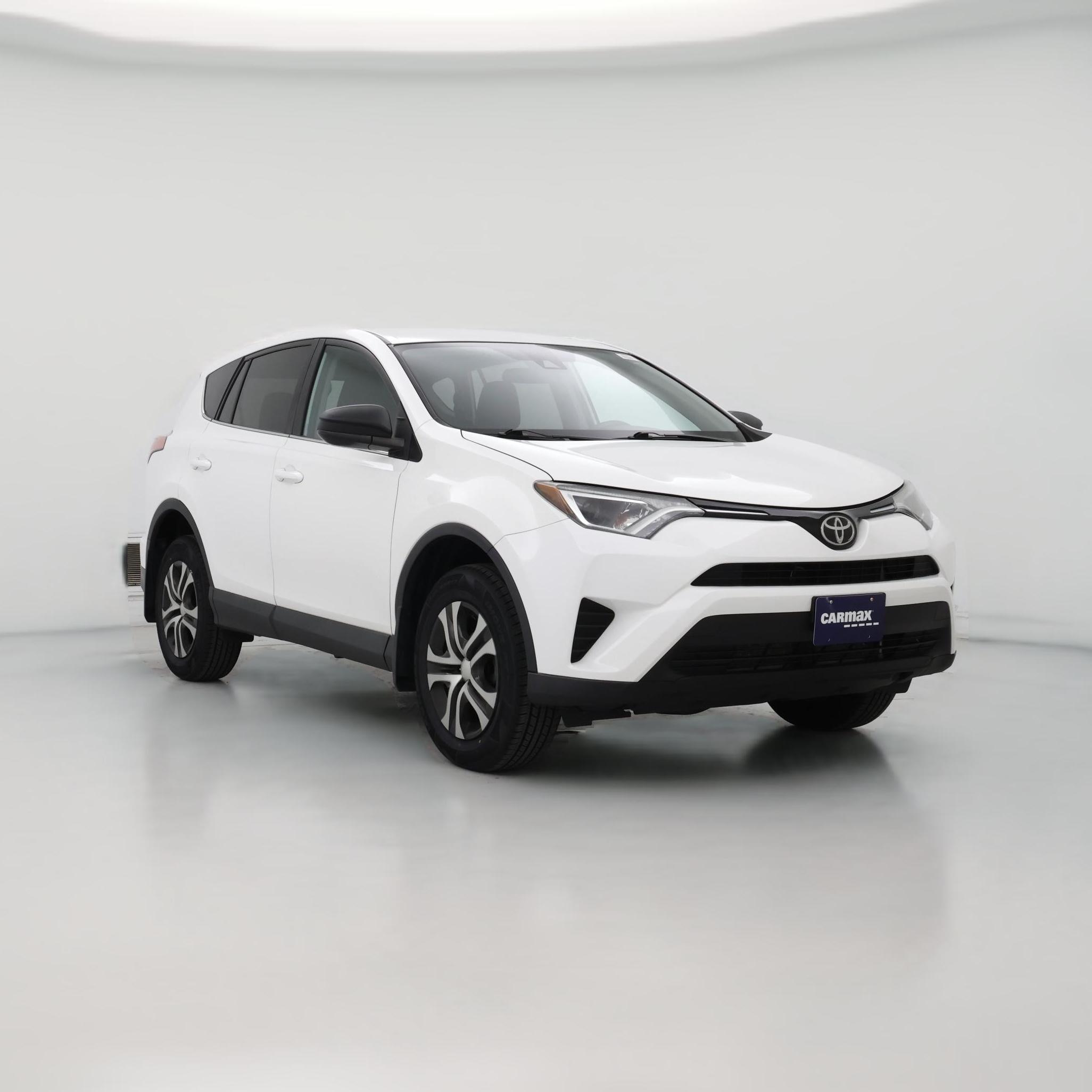 2017 Toyota RAV4 LE - Photo 1