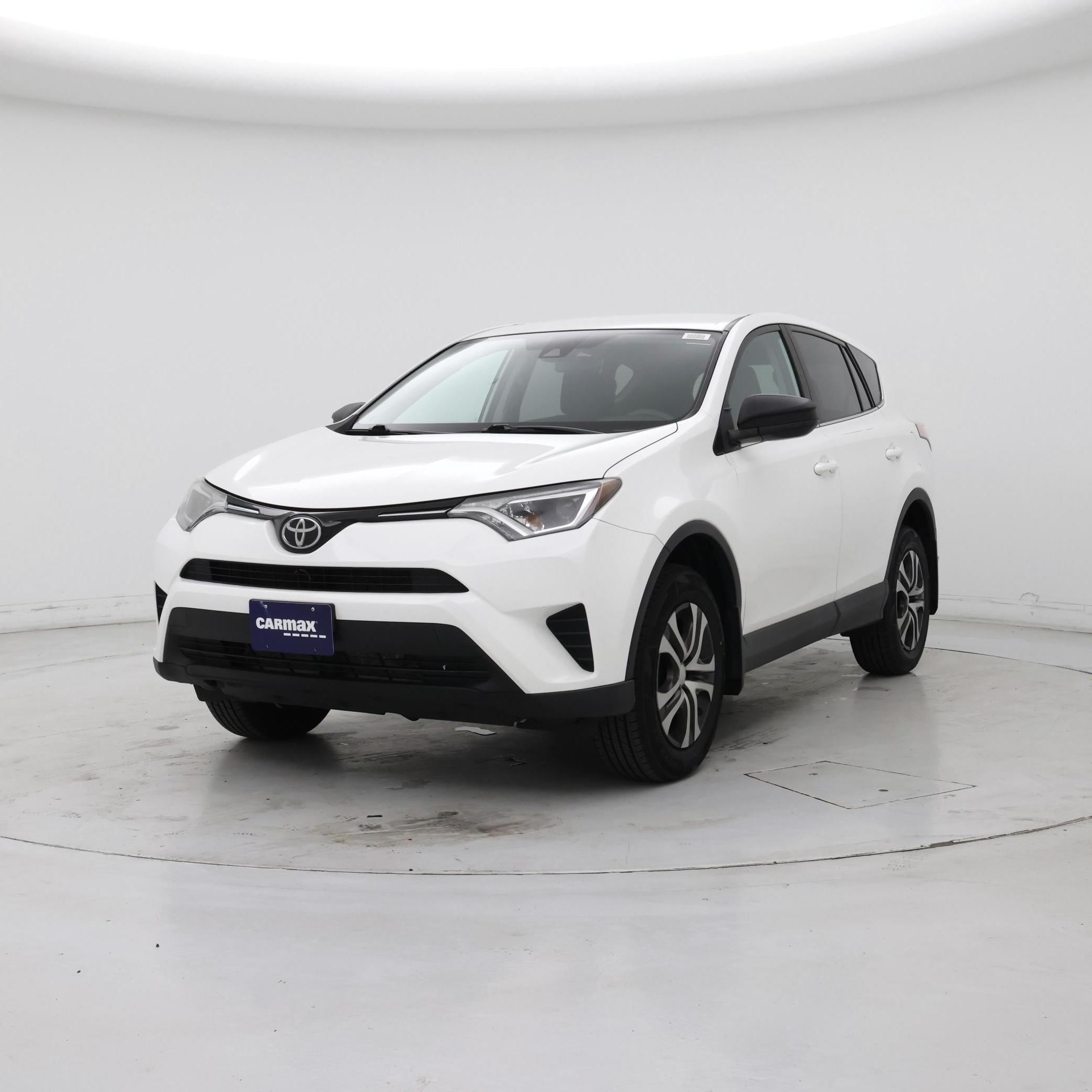 Thumbnail: 2017 Toyota RAV4 - 4